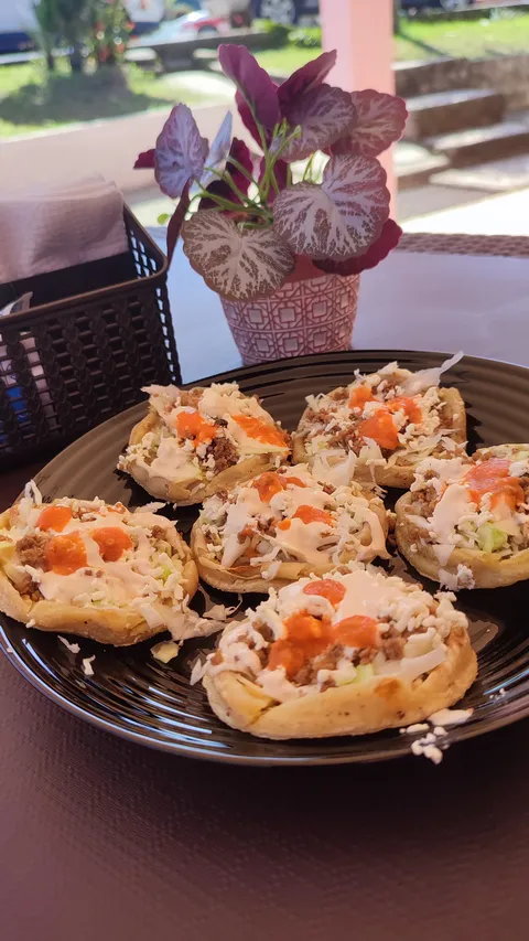 Las Enchuladas Huastecas - Buffet de Enchiladas image 4