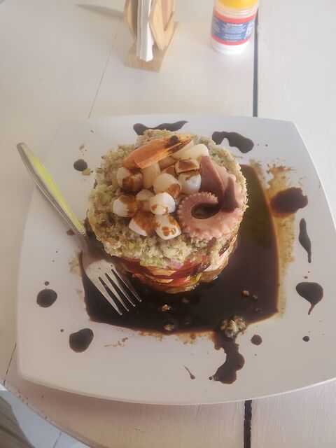 Mariscos La Unika image 1
