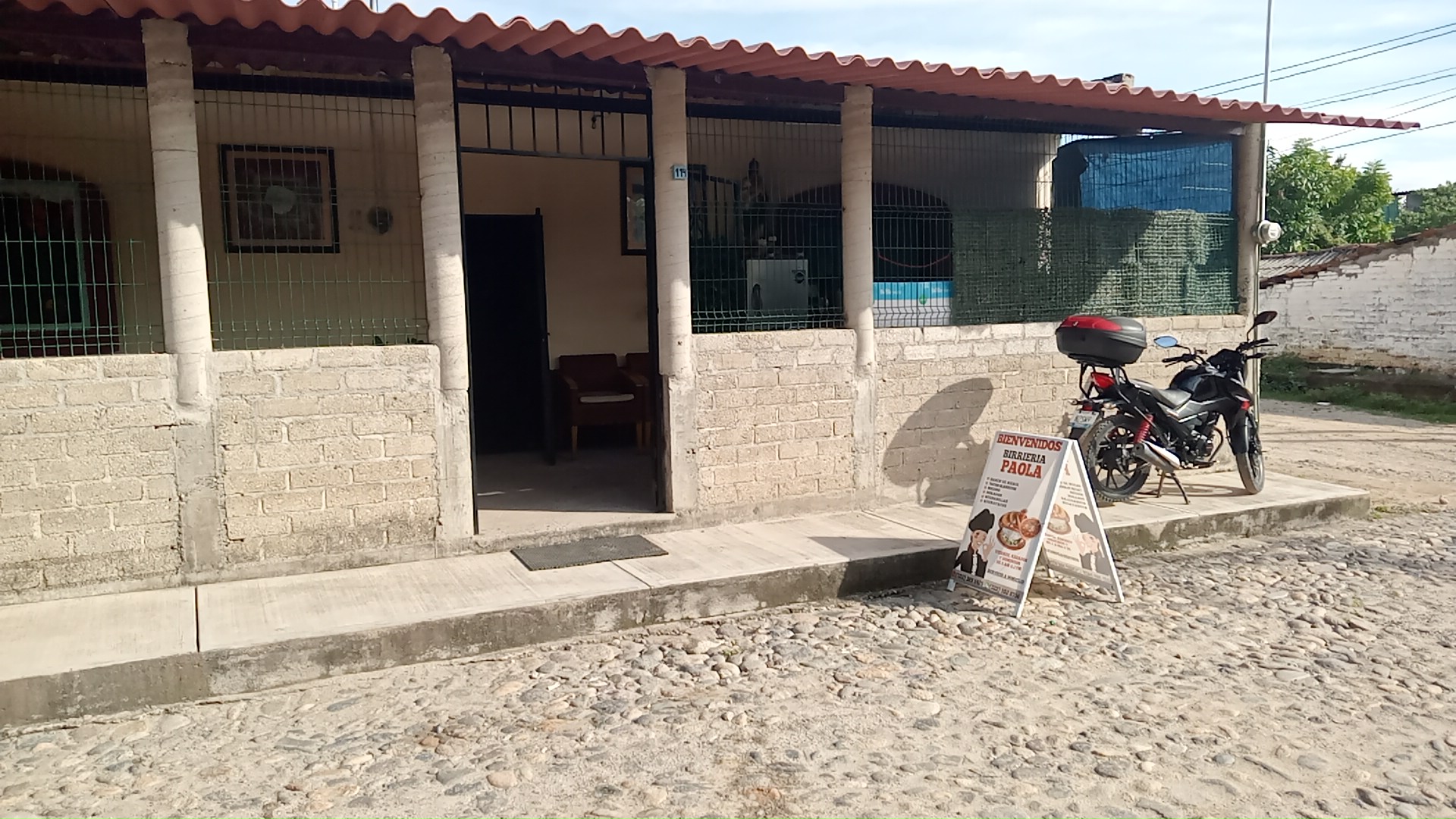 Birrieria Paola image 4