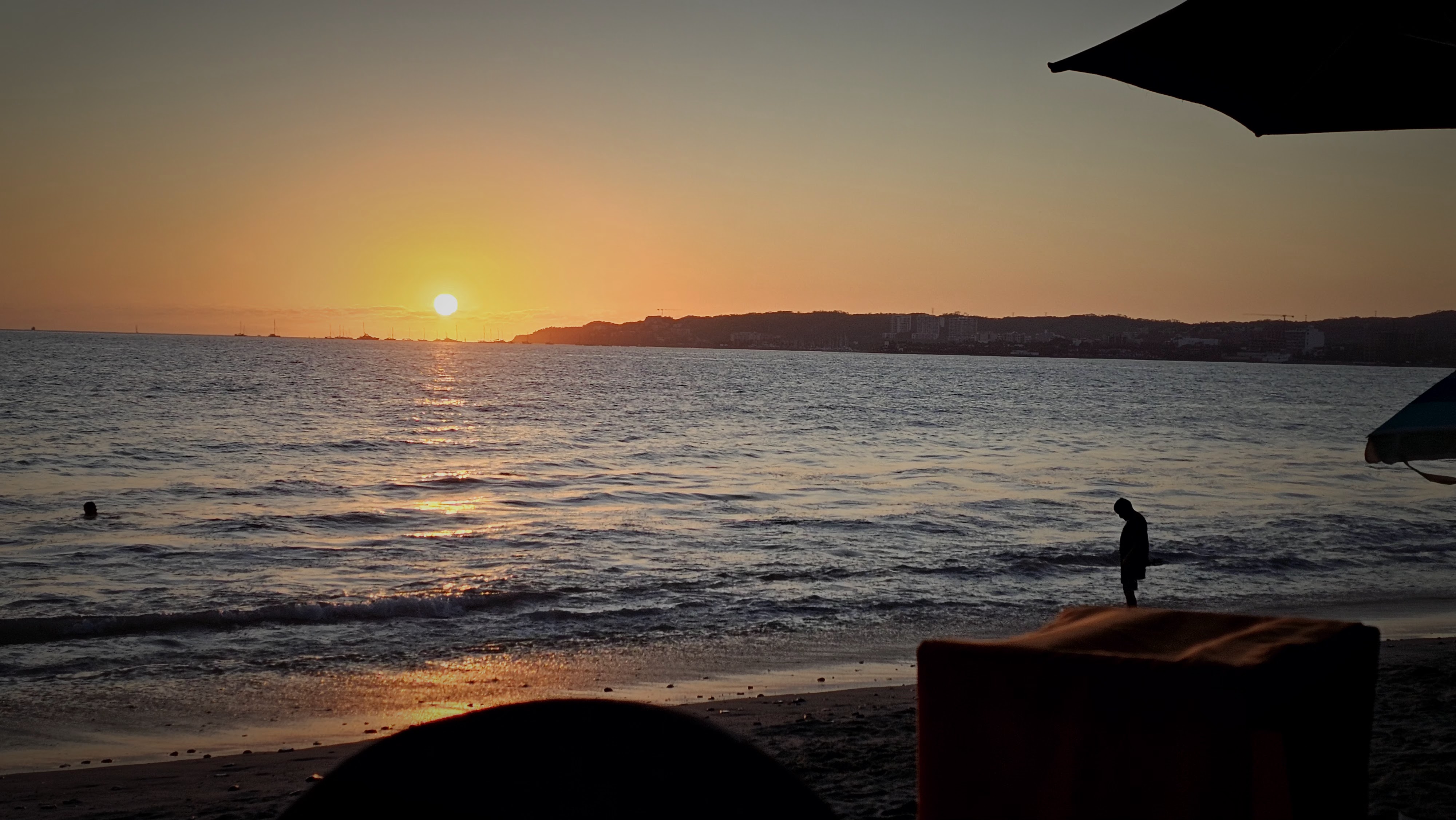 Dugarel Play’s Restaurant image 4