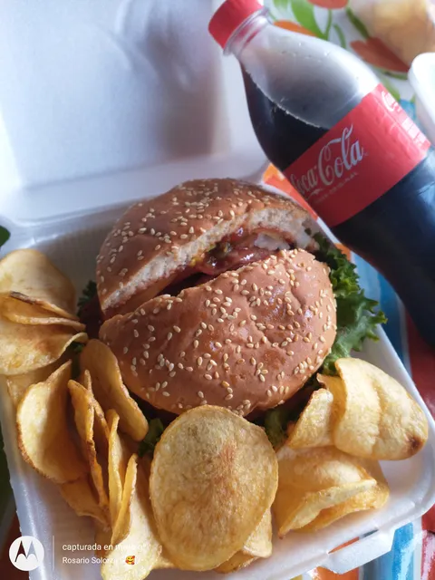 Hamburguesas al carbón NENA image 3