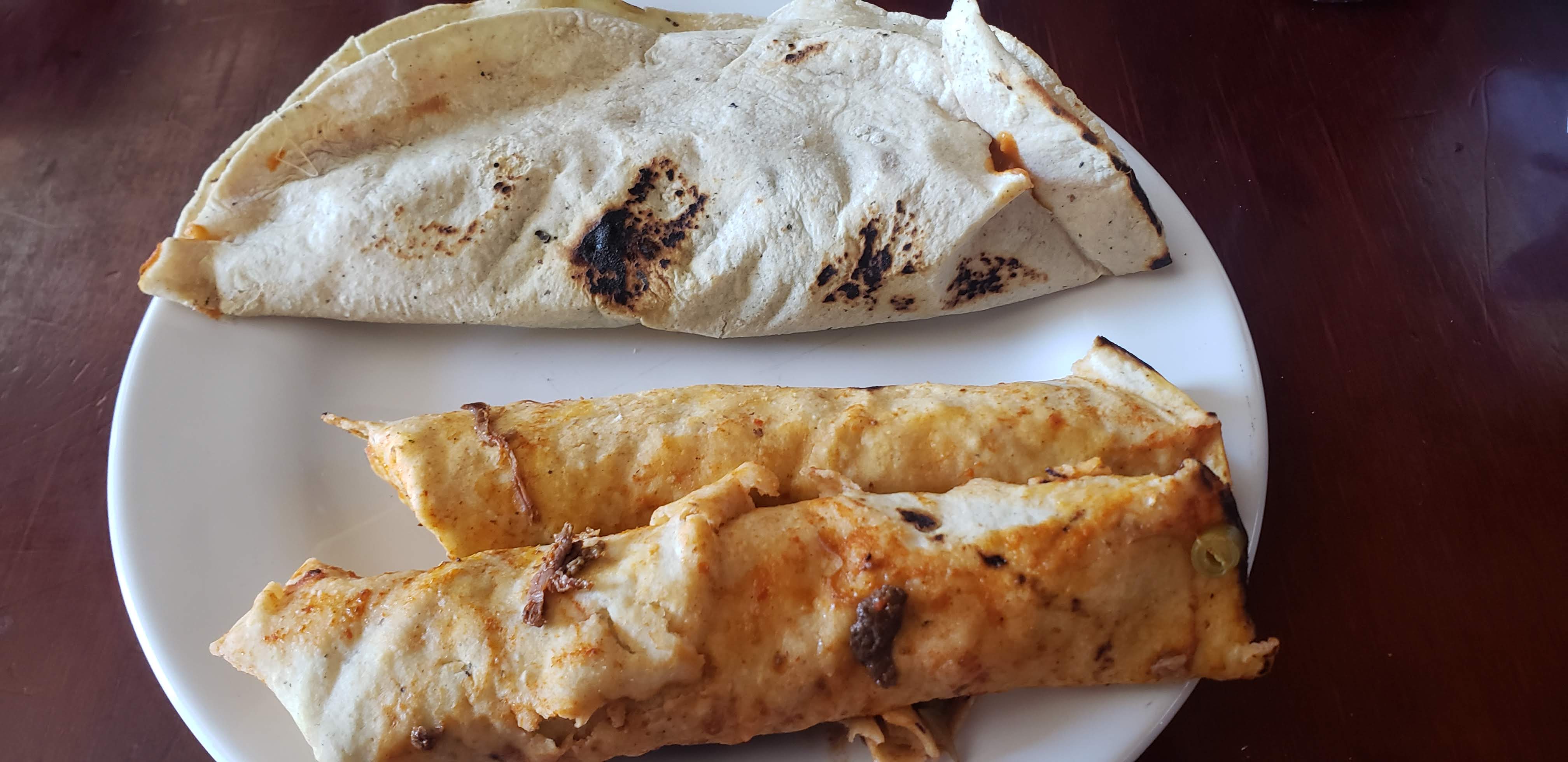 Comedor Francis image 2