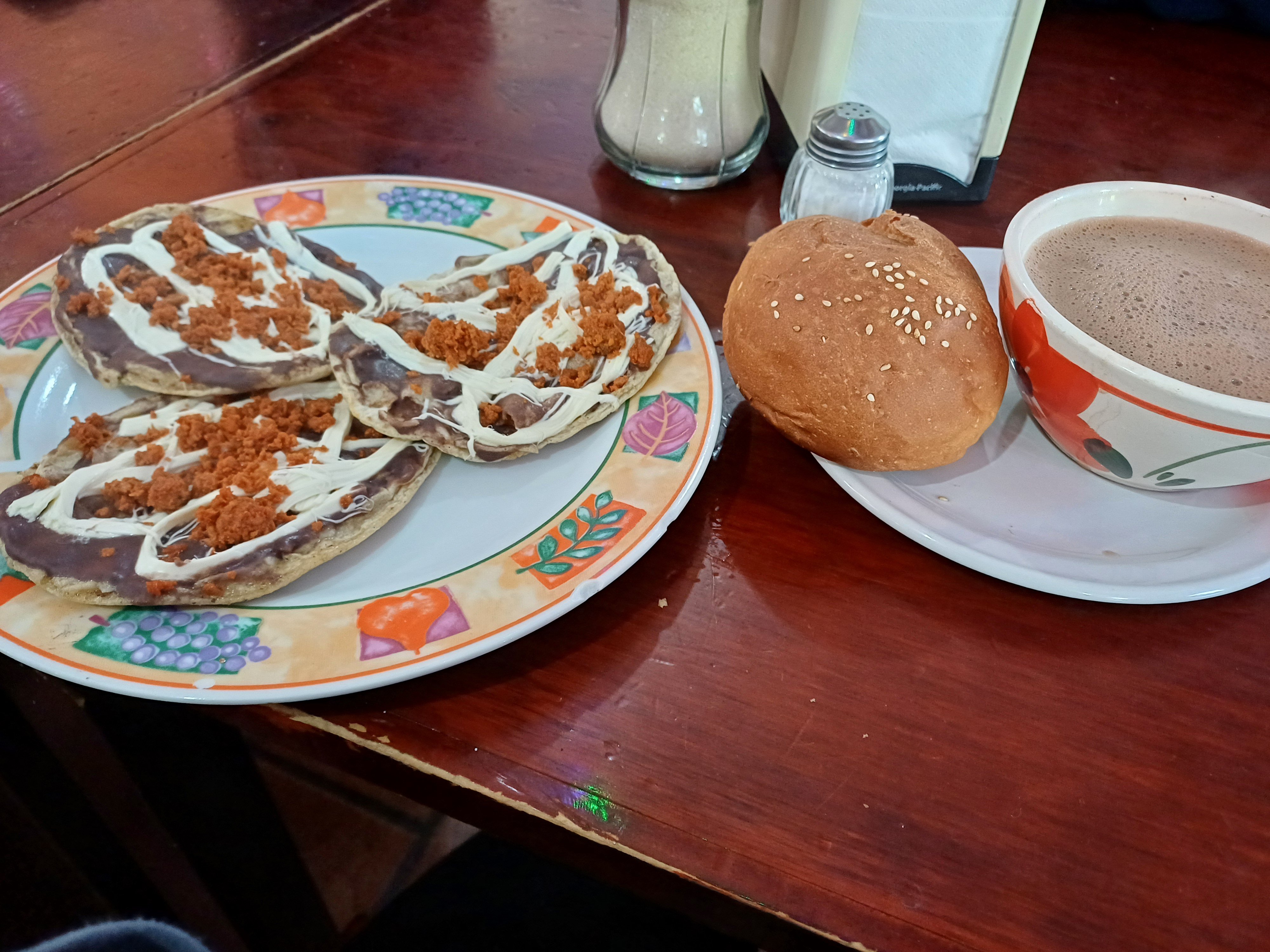 Comedor Francis image 5