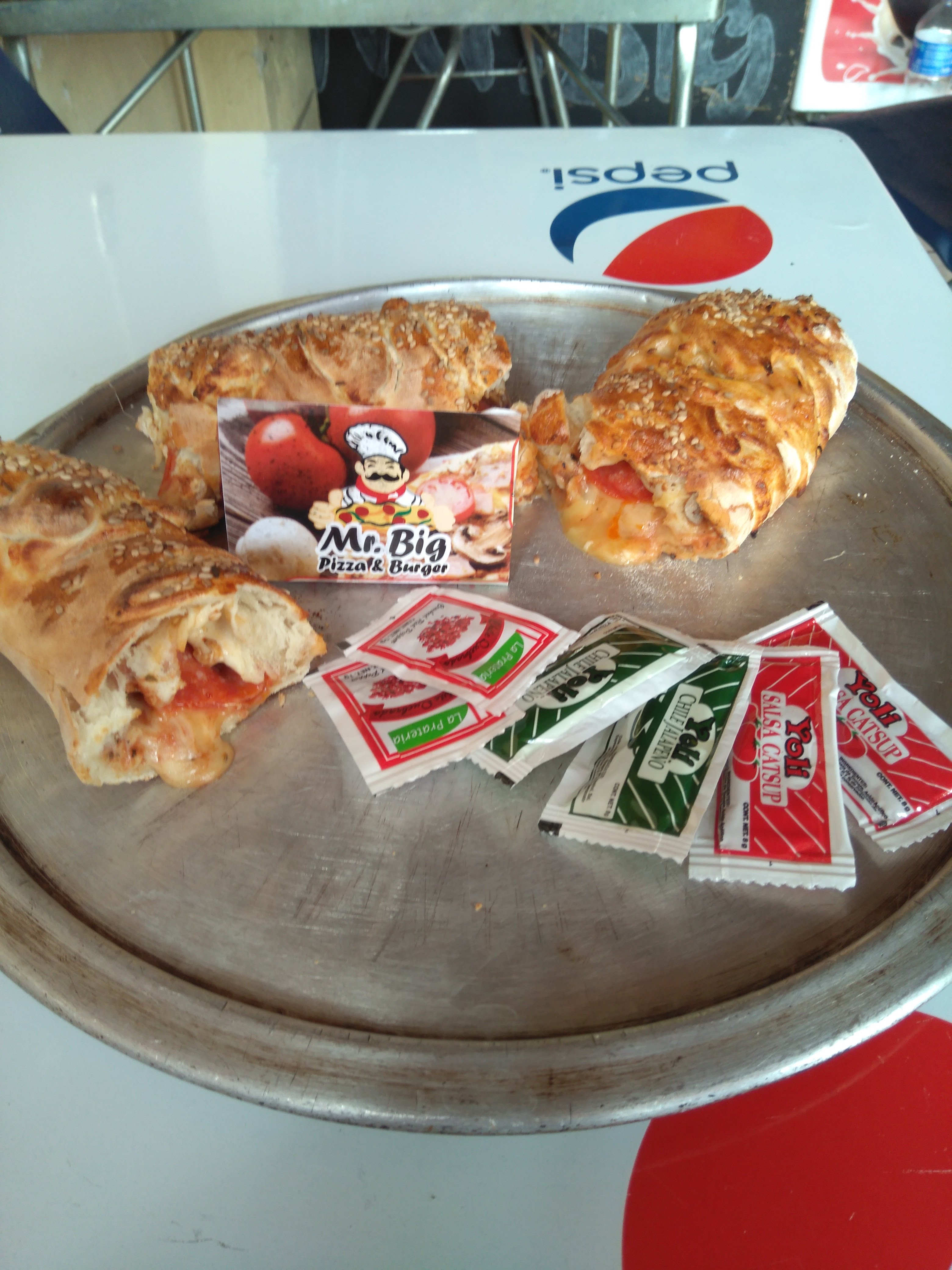 MR BIG PIZZA BURGER image 3