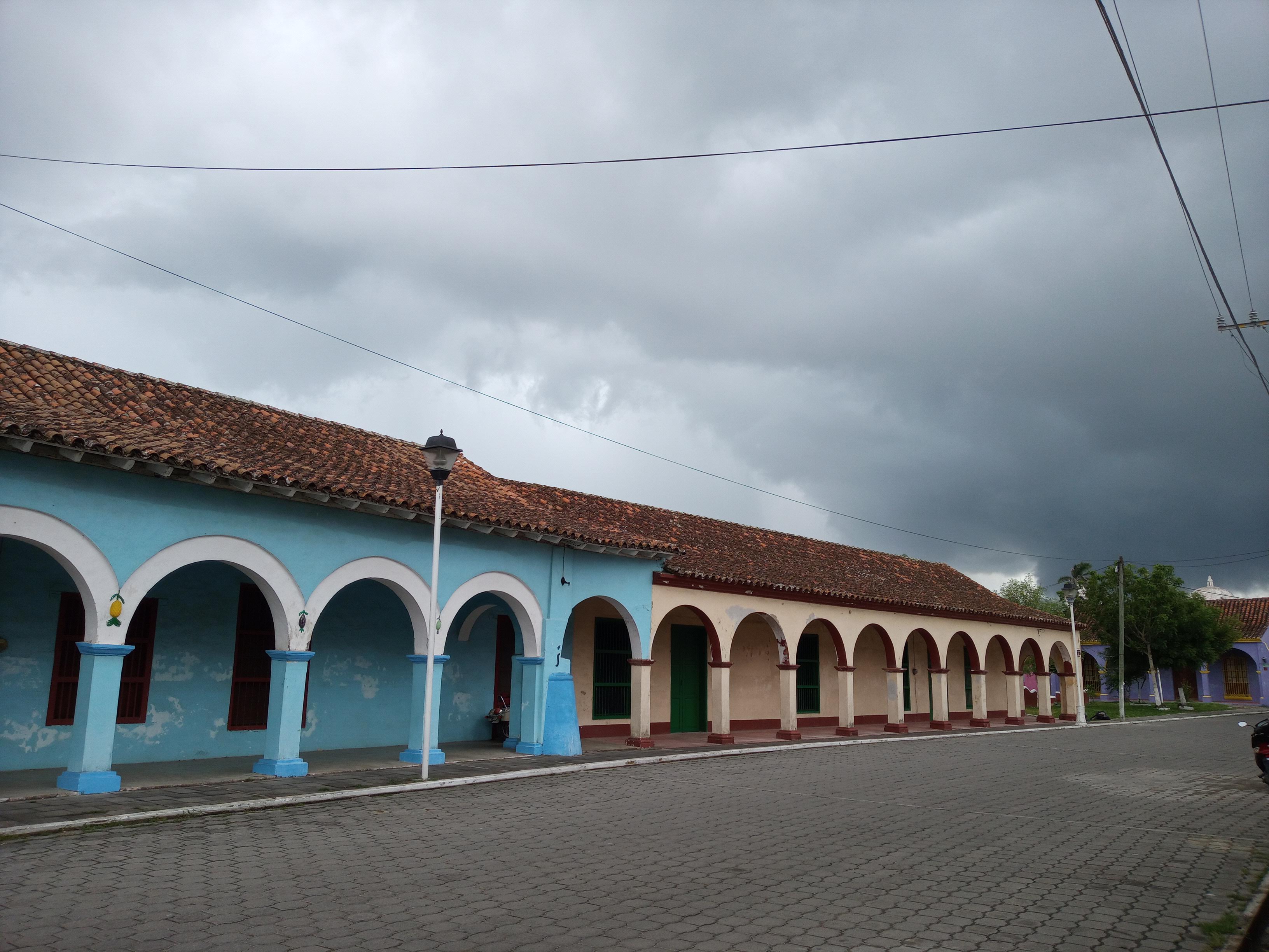 El Garlic’s Sarita image 5