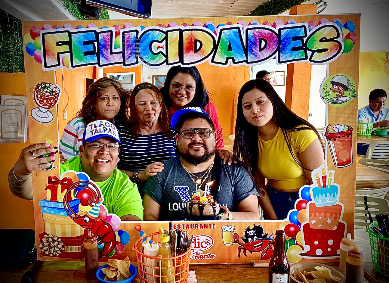 El Garlic’s Sarita image 7