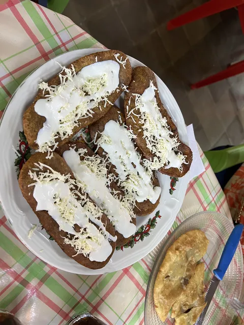 COMEDOR MARY image 1