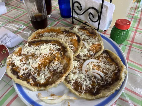 COMEDOR MARY image 2