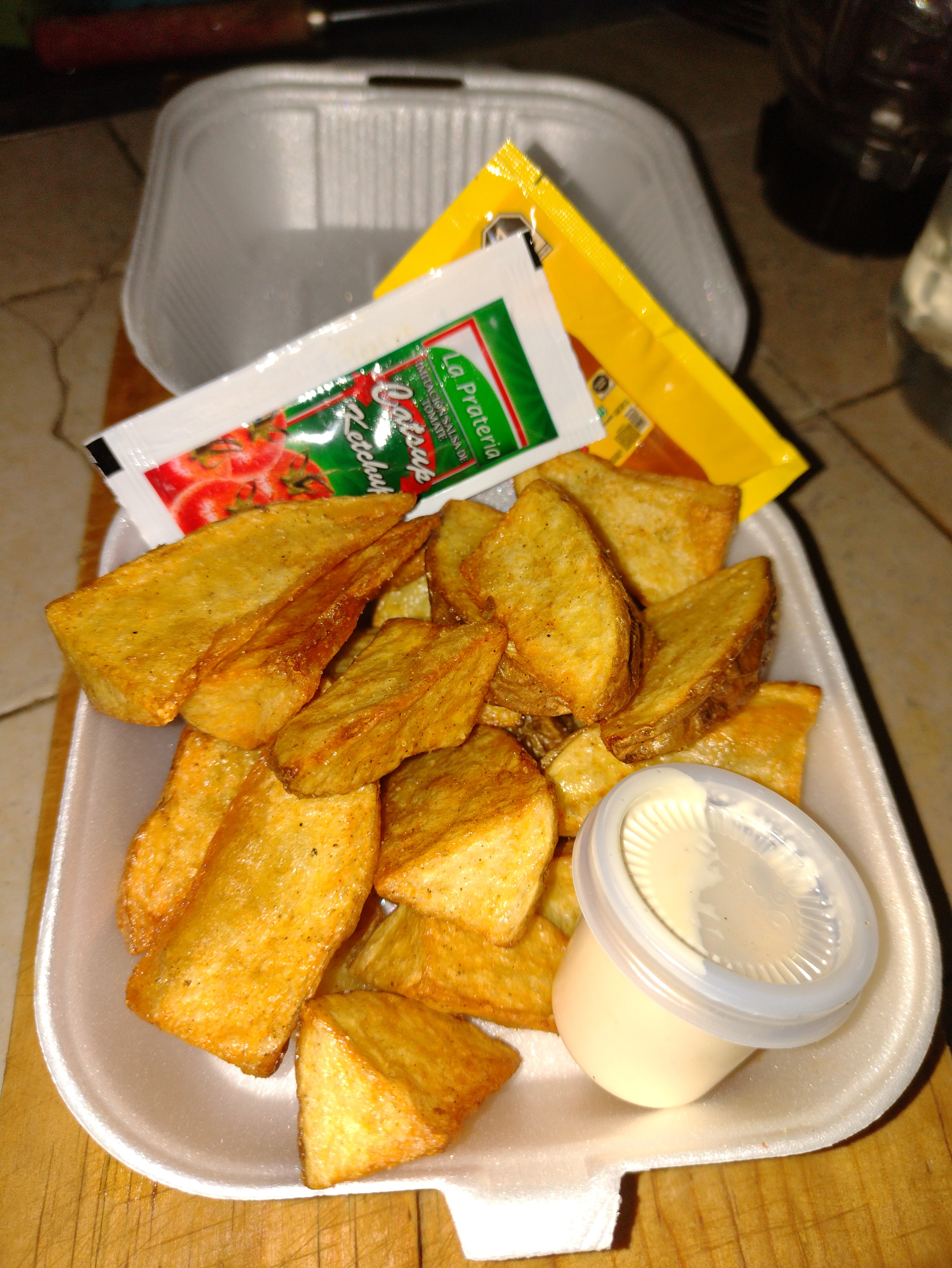 Pea's Cafetería image 9