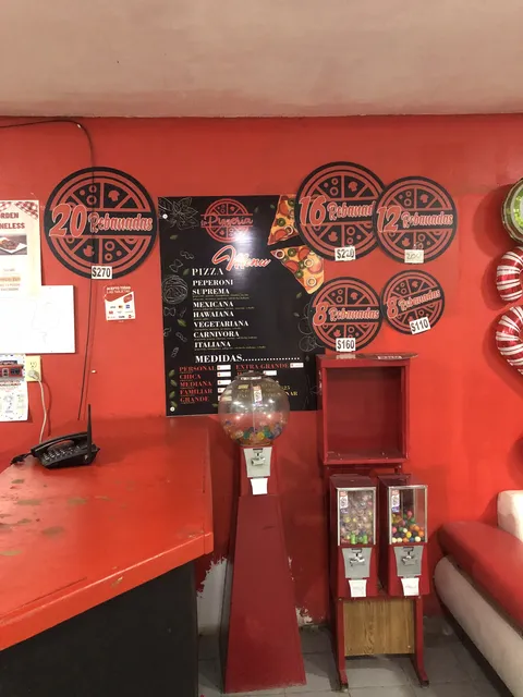 LaPizzeria image 4