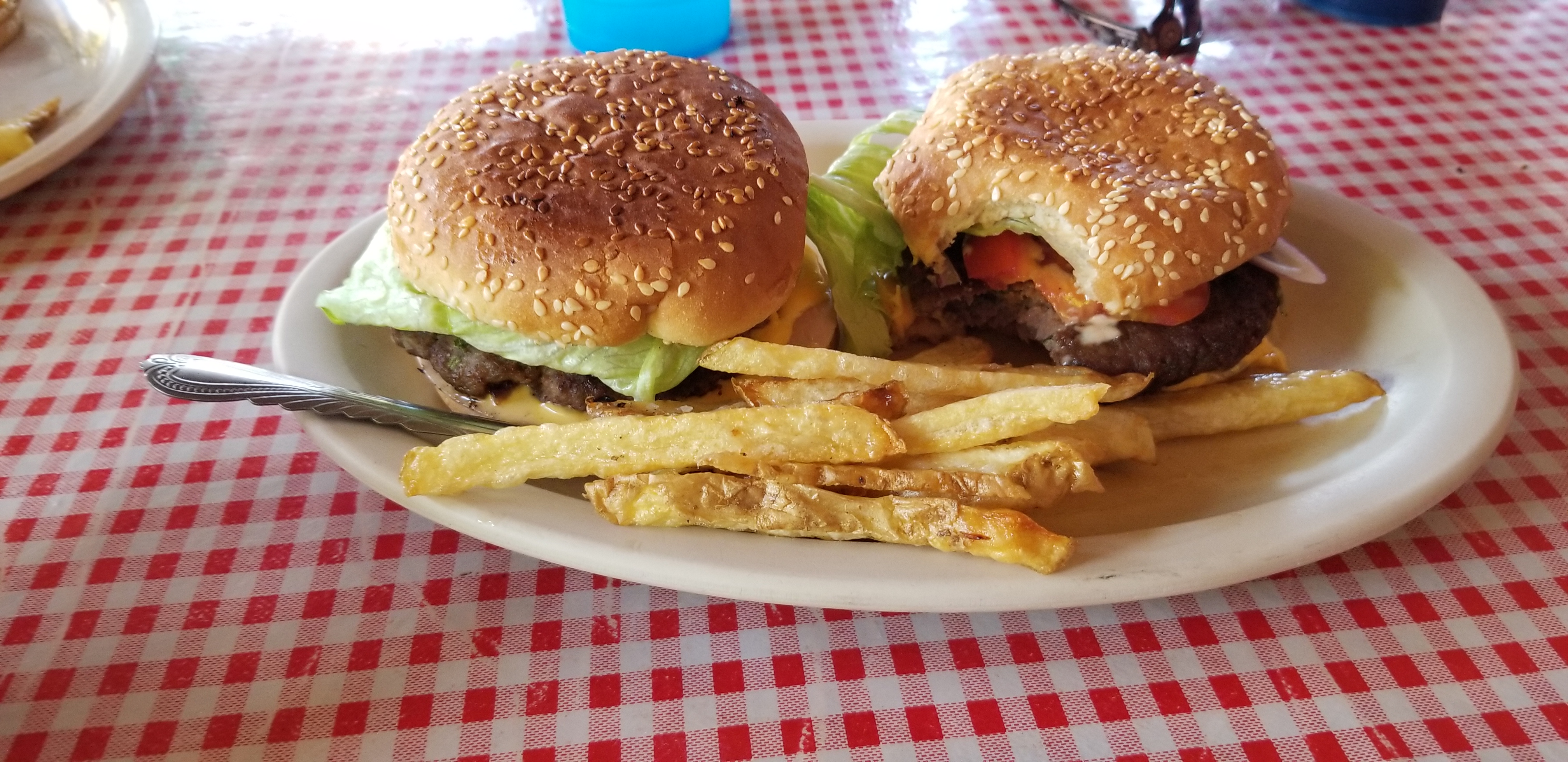 Leovy Restaurant image 2