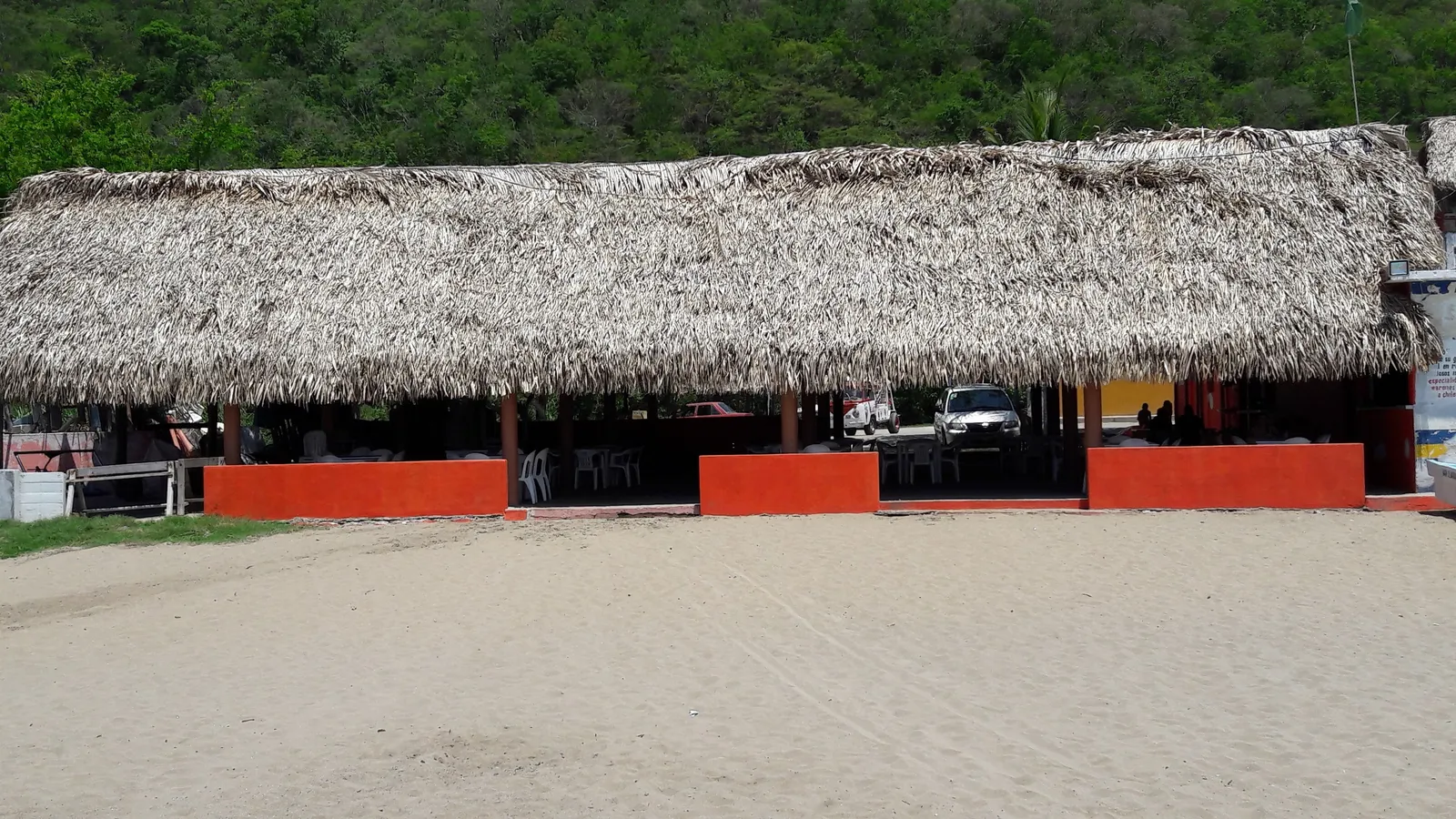 El Moyo image 10