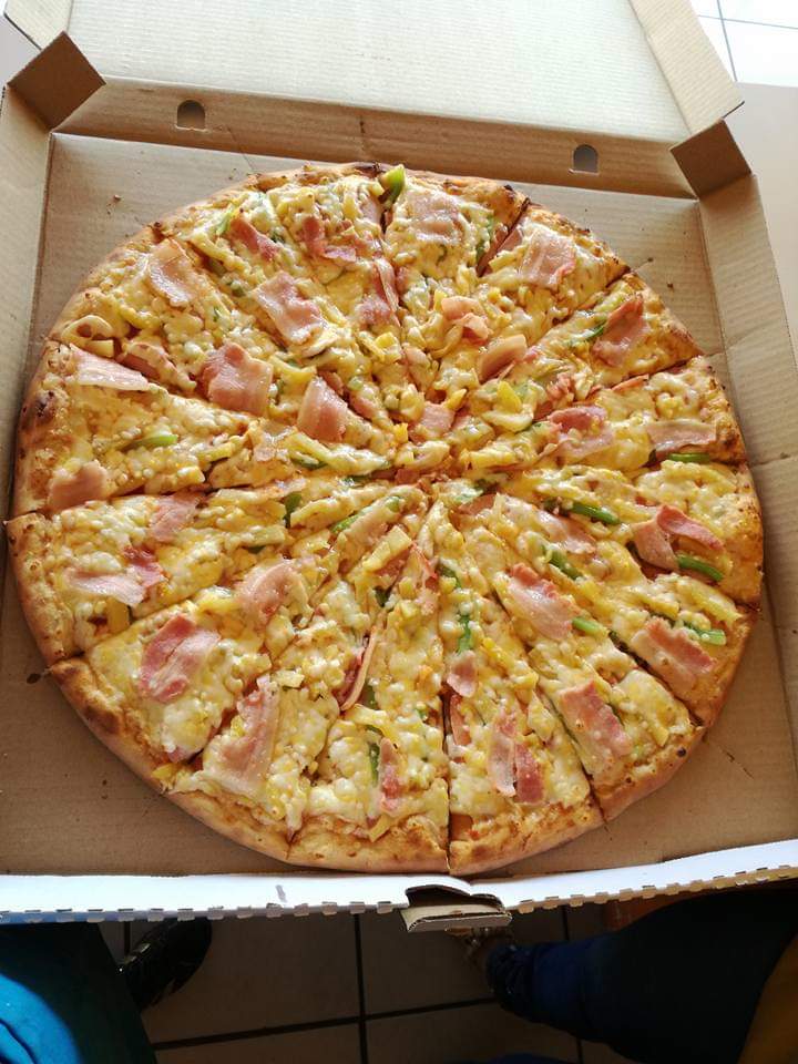 Pizza Chano 'S image 3