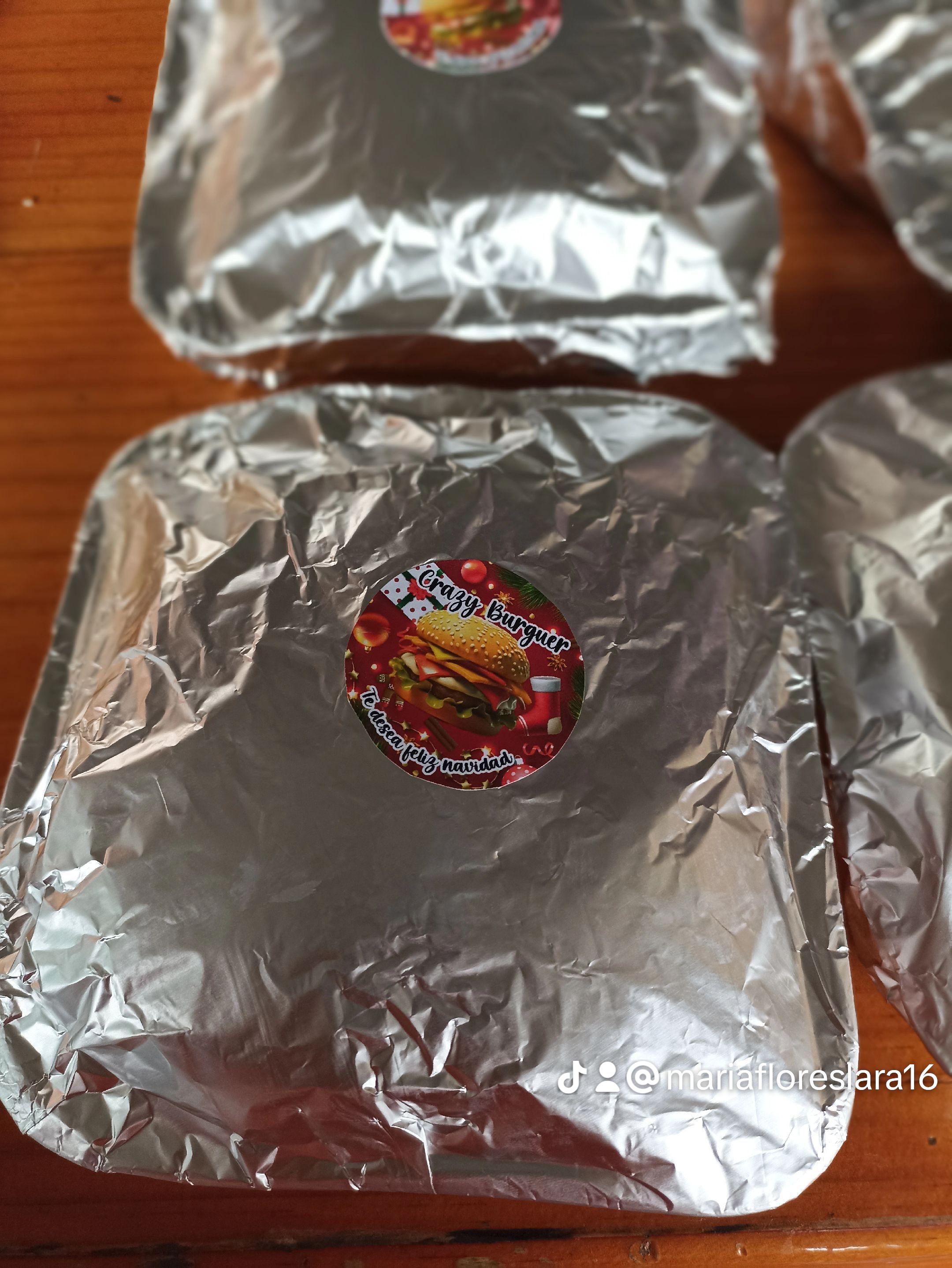 CRazy burguer image 4