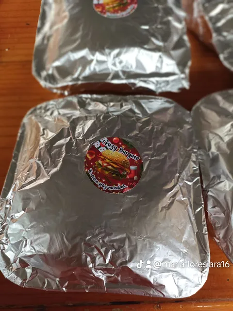 CRazy burguer image 4