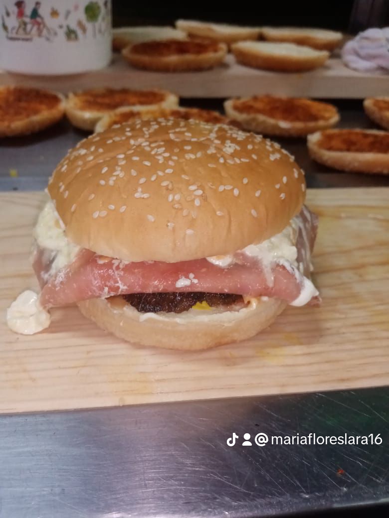 CRazy burguer image 7