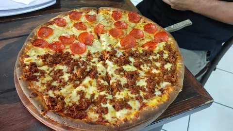 Jaramato's Pizza Luvianos image 5