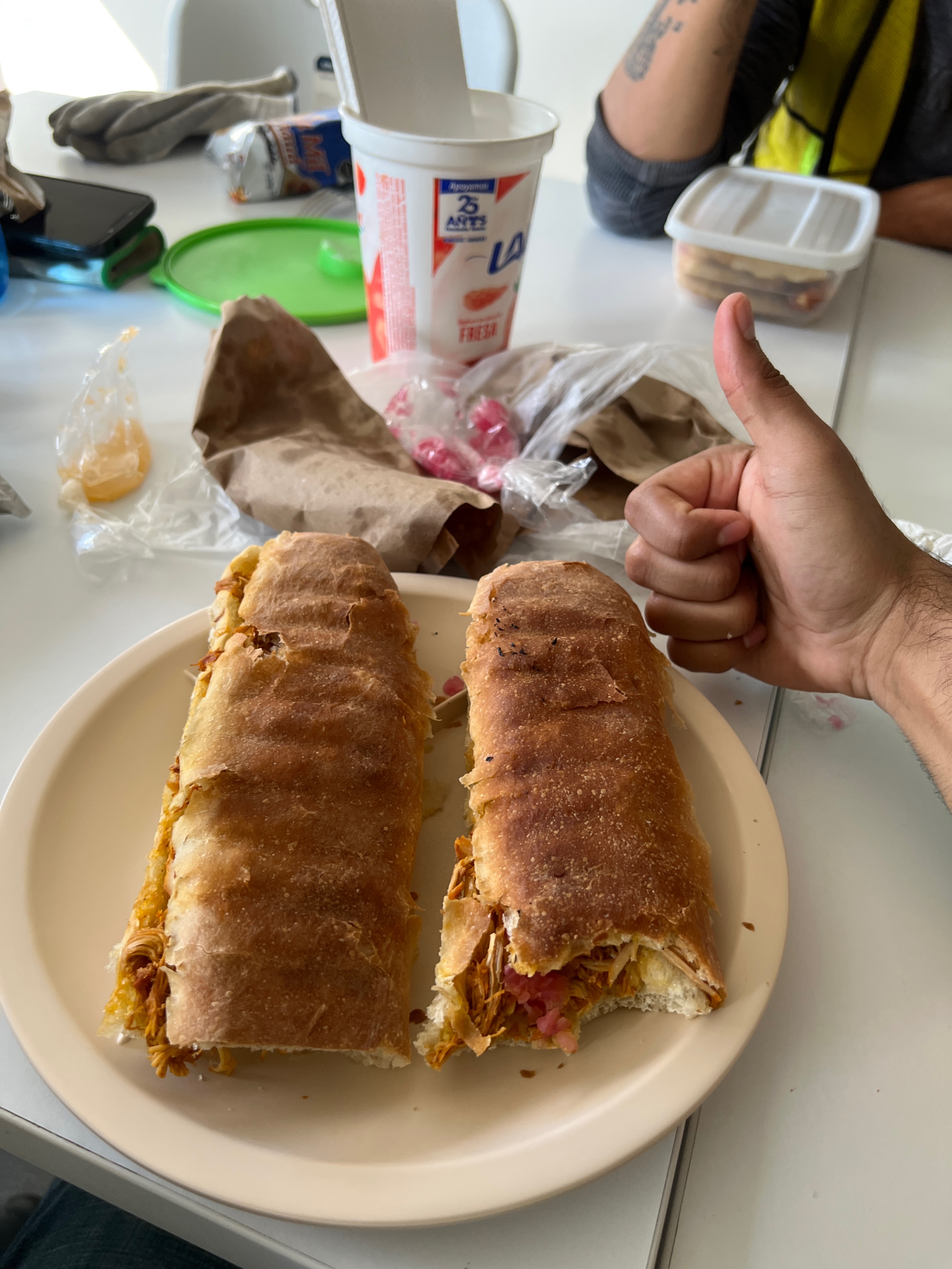 Loncheria Los Gemelos image 2