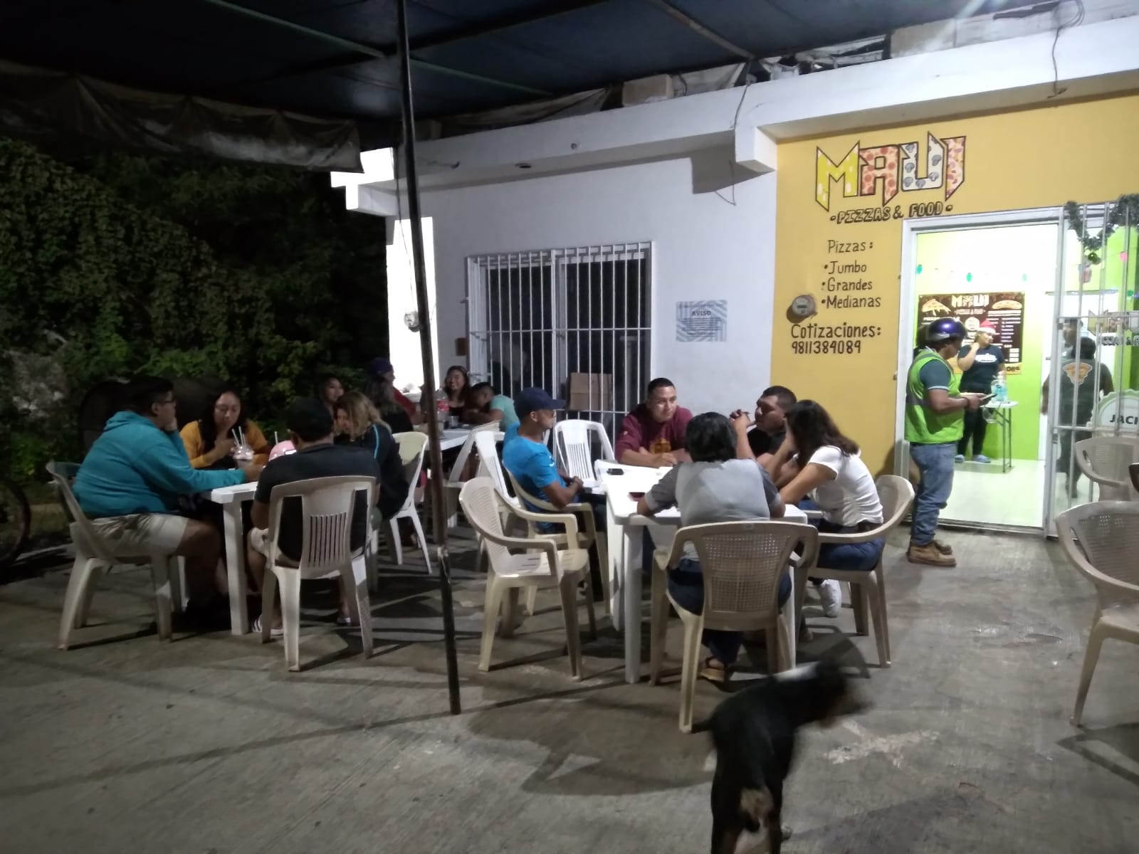 MAUI Pizzas & Food image 2