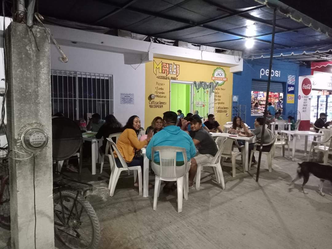 MAUI Pizzas & Food image 4