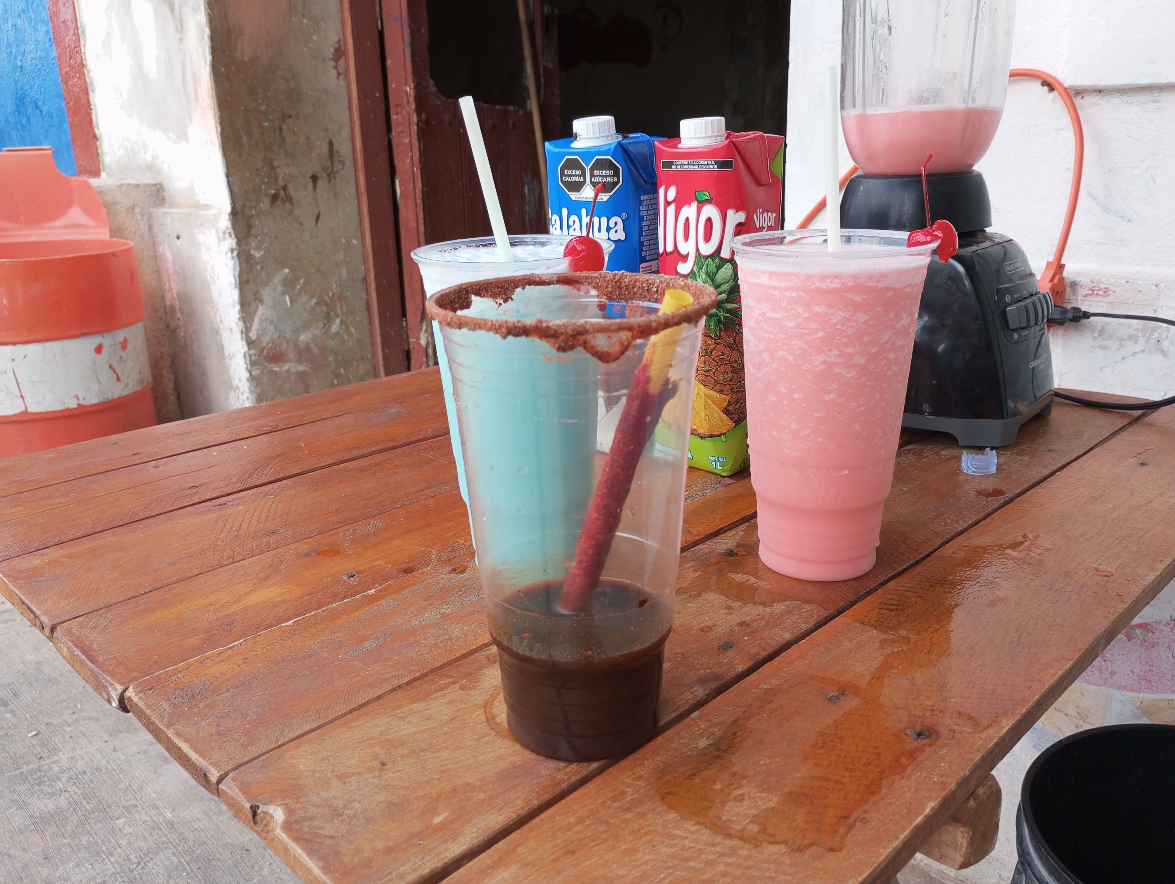 "Micheladas y Mariscos Diego" Centro Botanero image 3