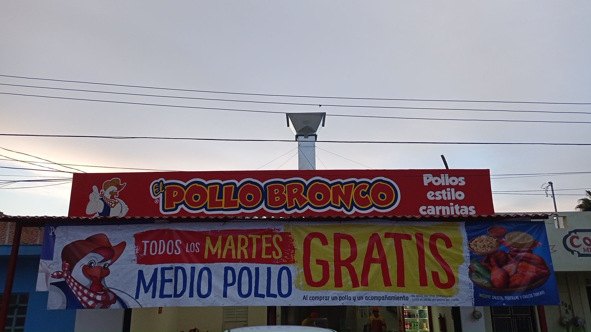 El Pollo Bronco San Miguel image 7