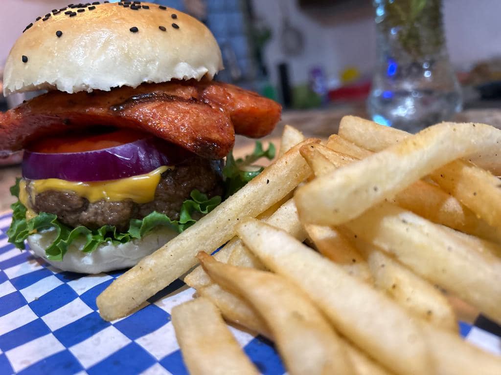 La Clandestina image 4