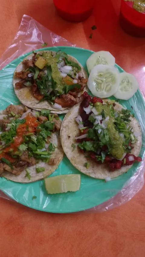 Taquería "EL ARCA" image 2
