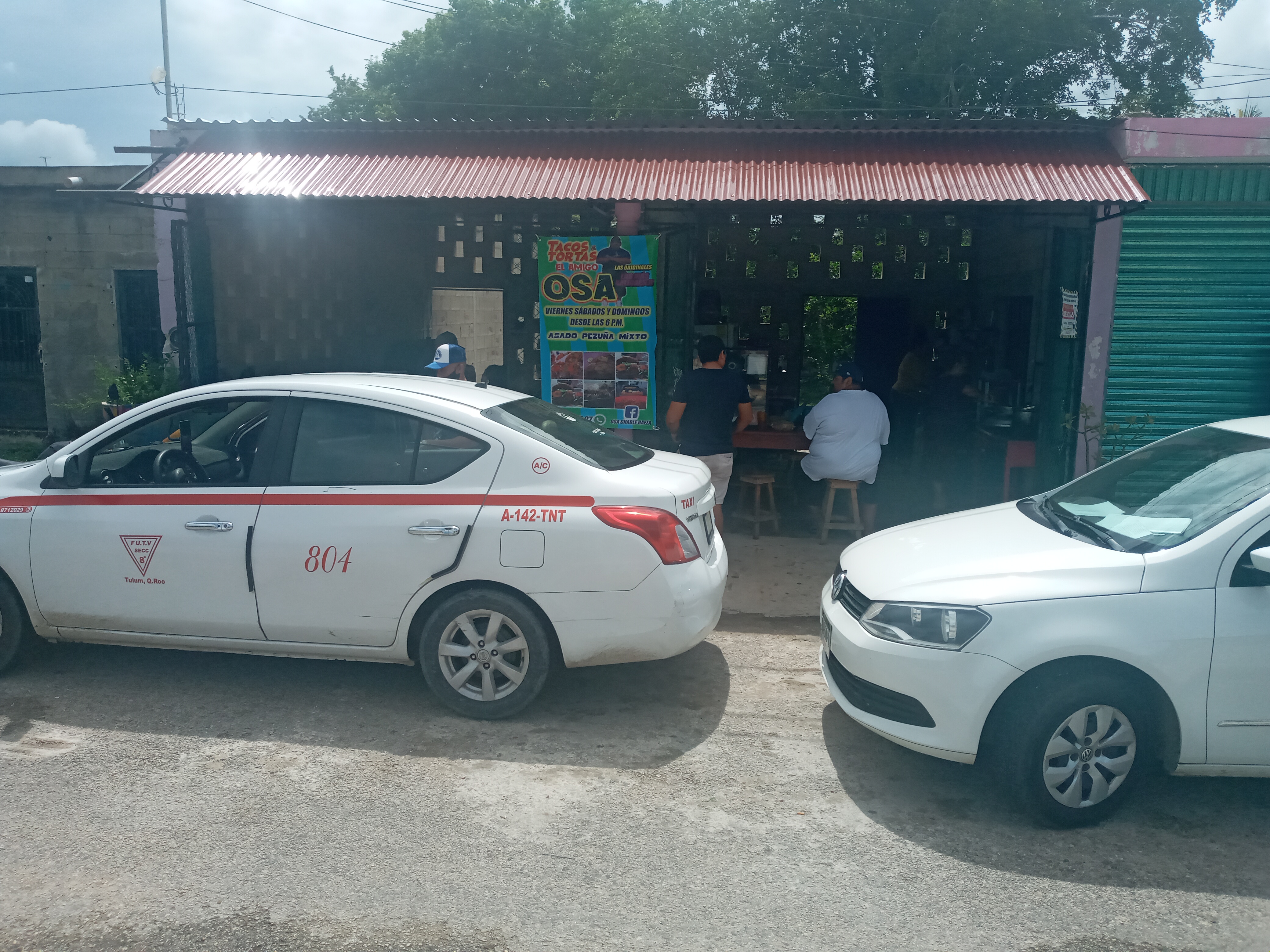 Tacos y tortas las 5 calles image 10