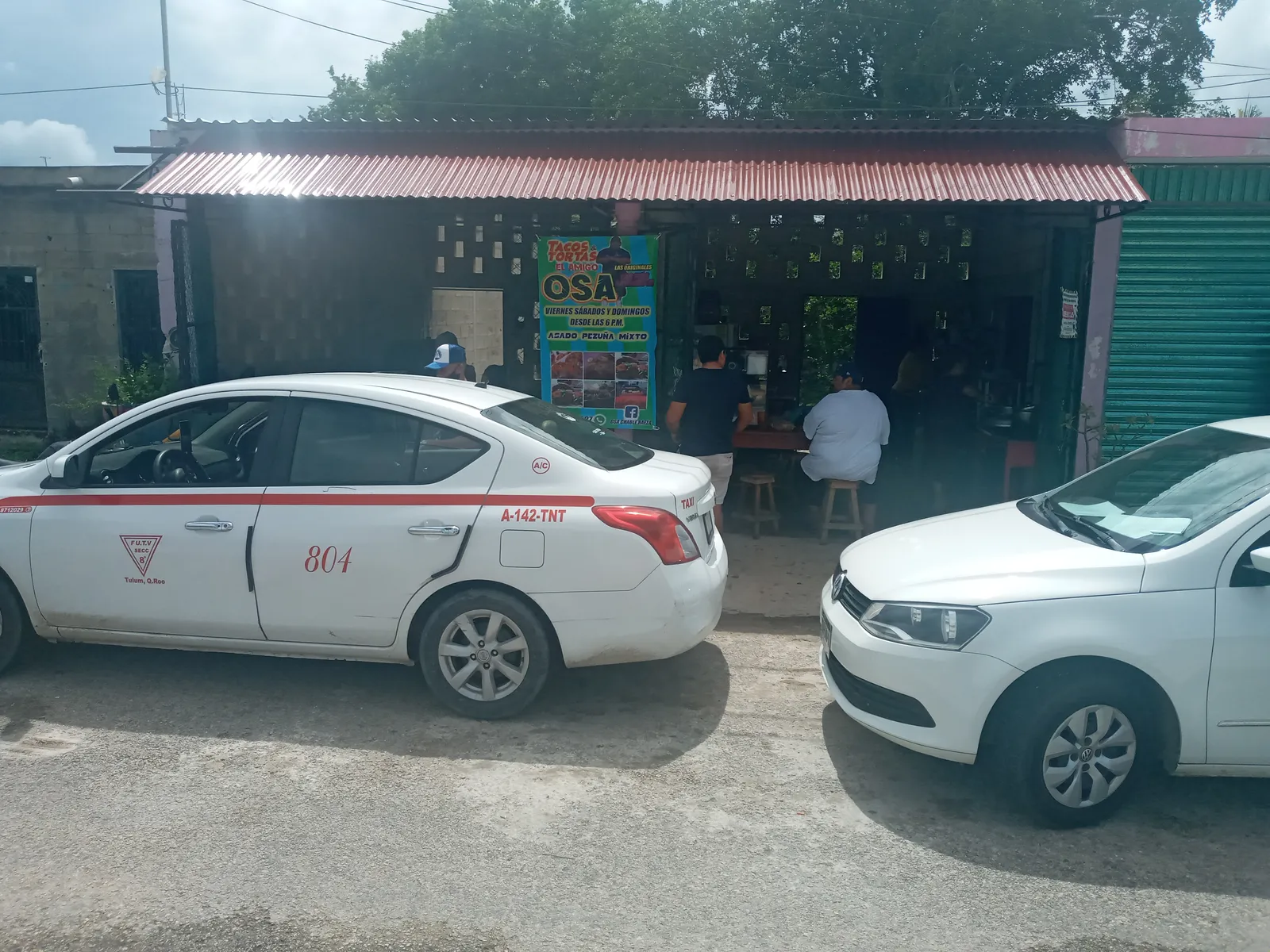 Tacos y tortas las 5 calles image 10