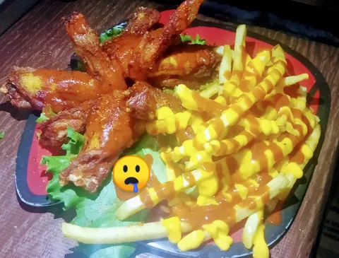 Papás y alitas Mc.DelIsis image 2