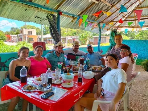 Ostionera Águila Marina image 1