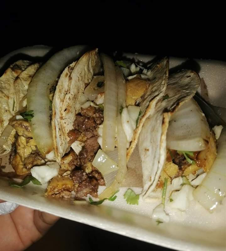 Taqueria El famoso image 2