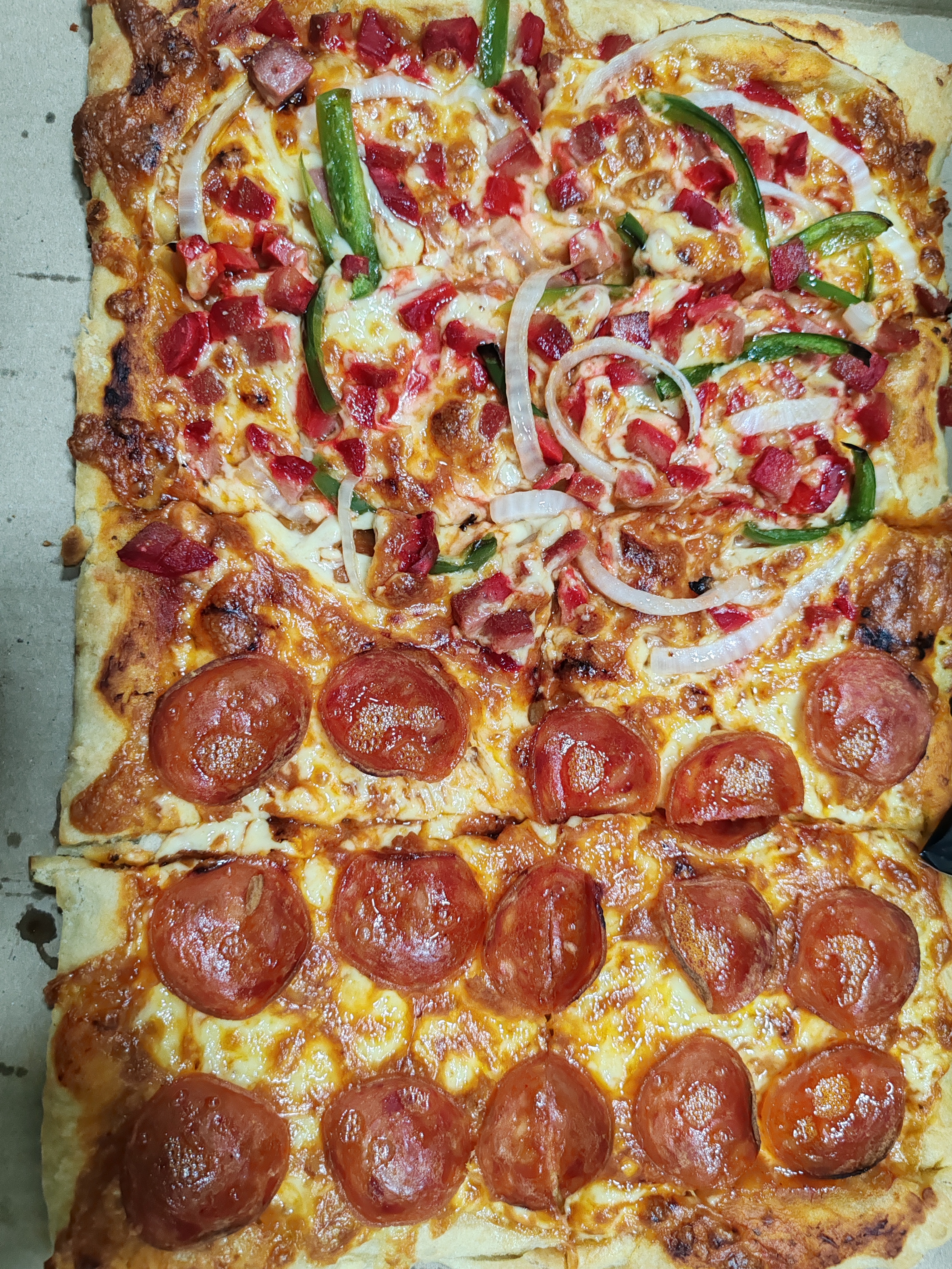 PIZZERIA LAFRAGATA una Embarcacion de sabores image 1