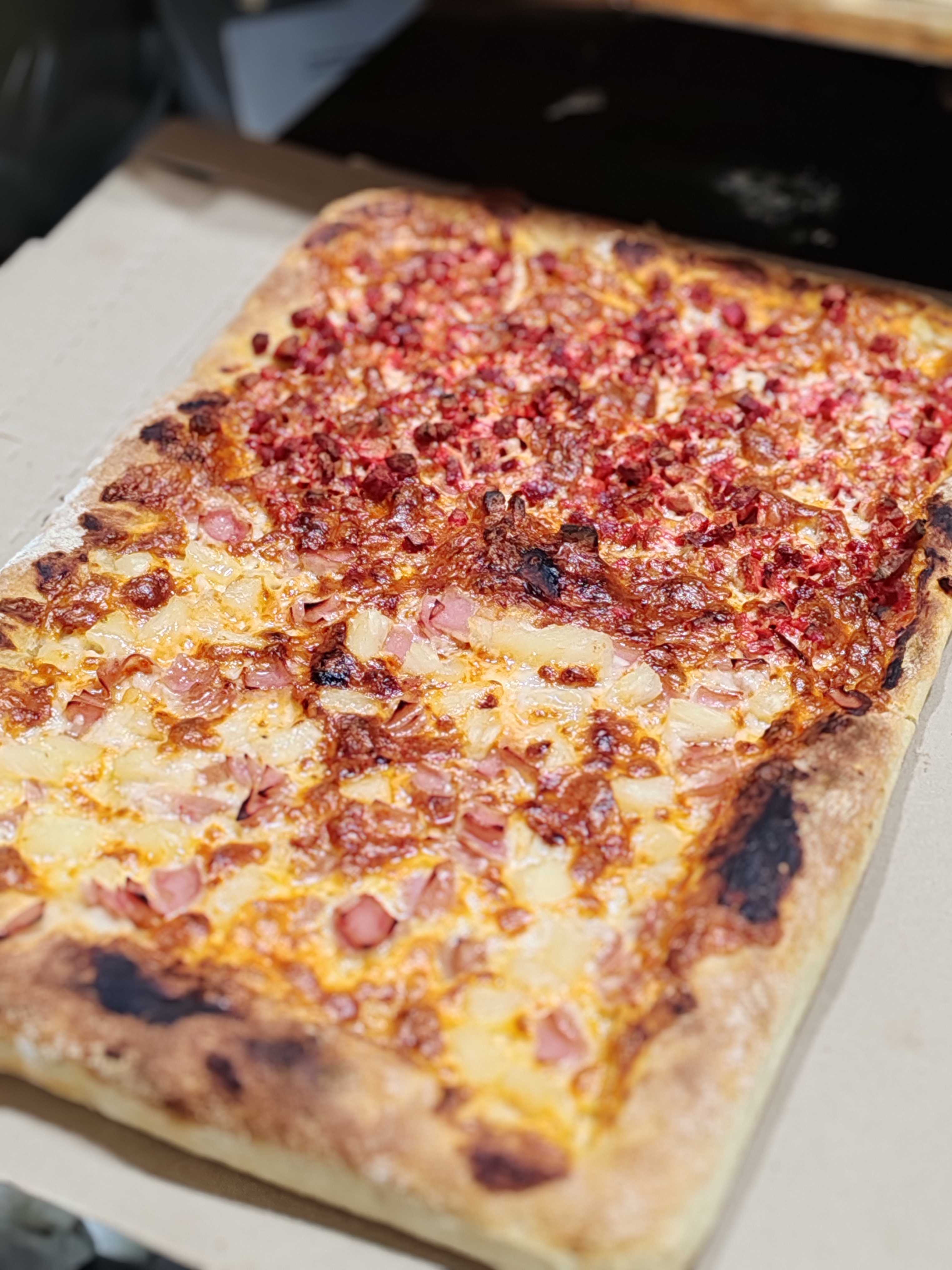 PIZZERIA LAFRAGATA una Embarcacion de sabores image 2