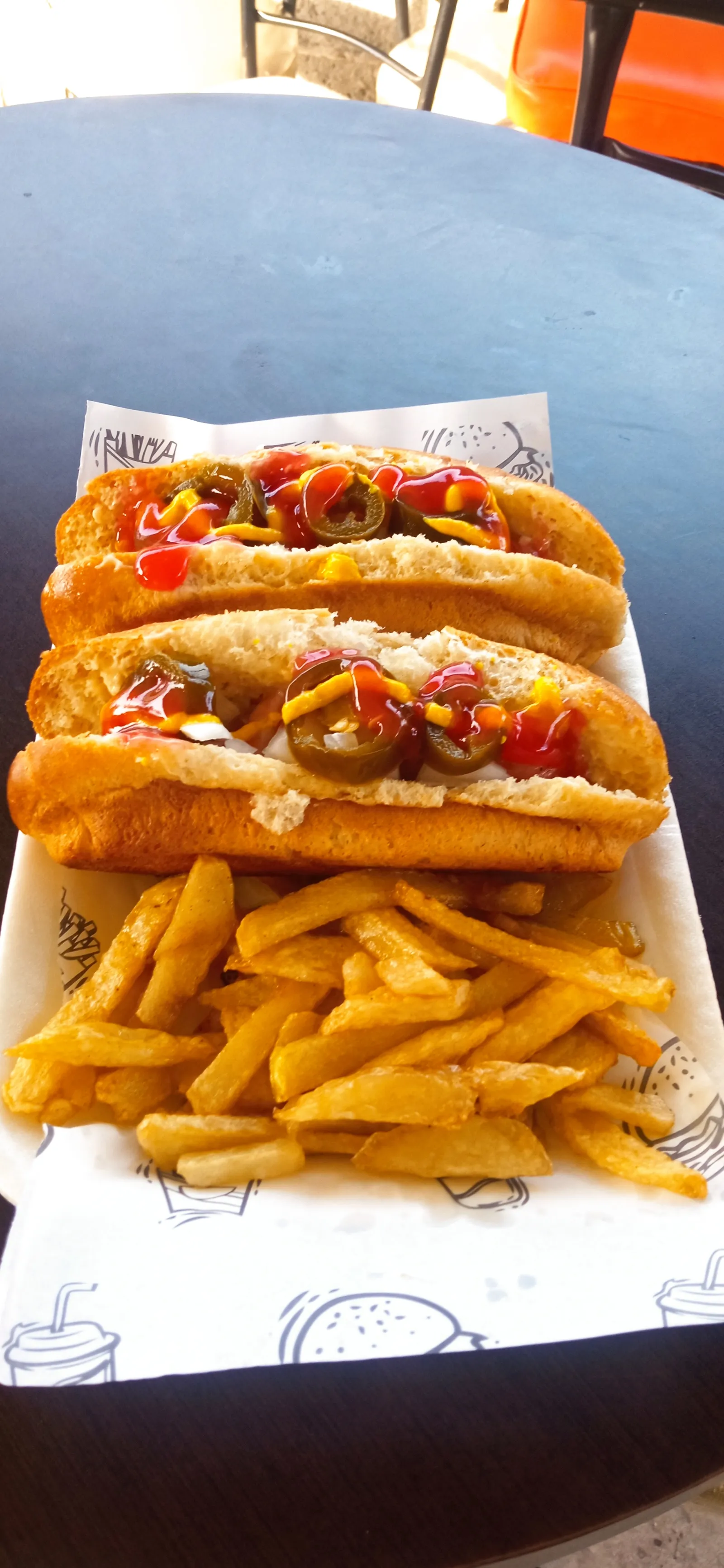 "ALA BURGER Y SNACKS" image 4