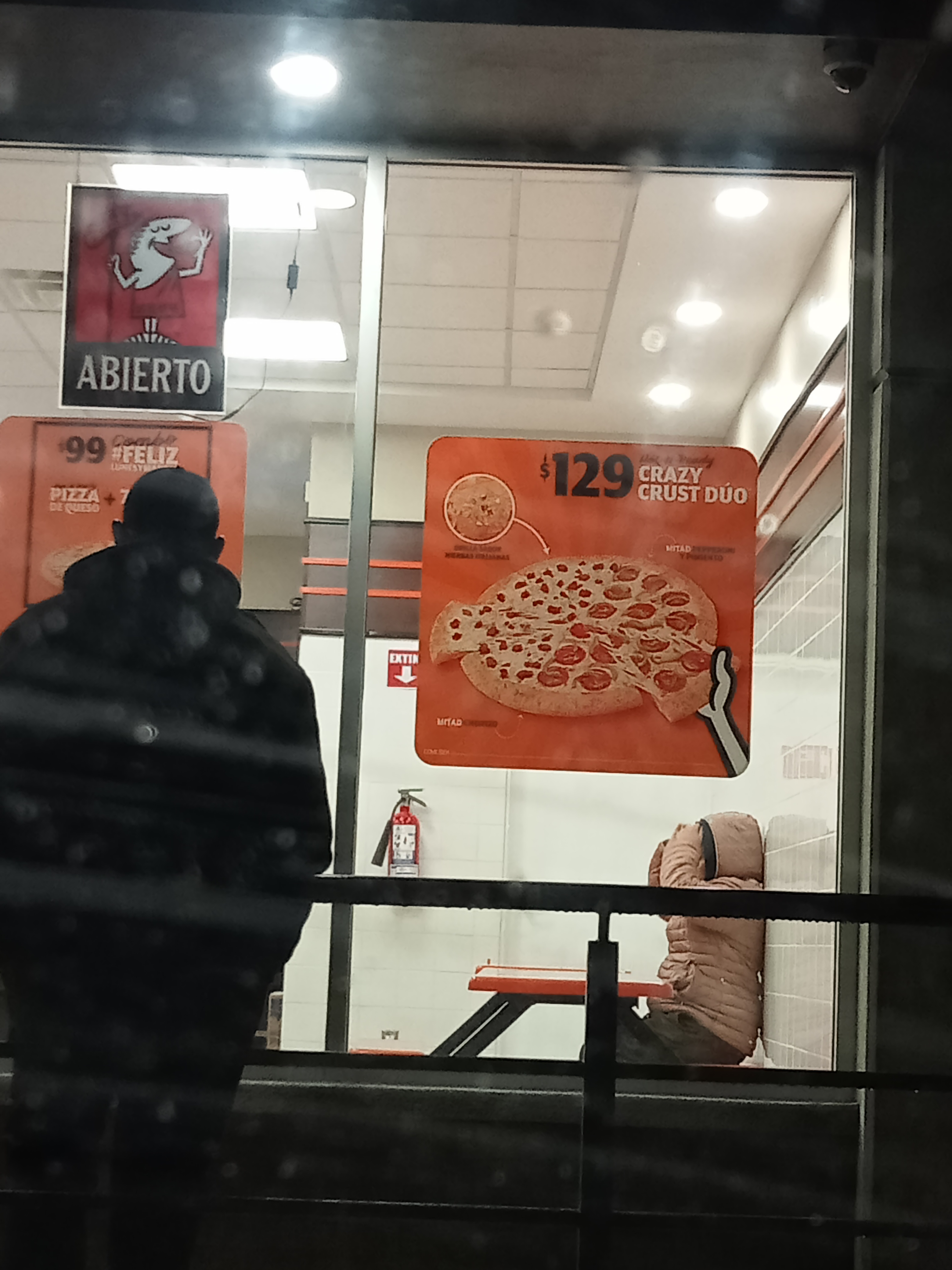 Little Caesars Maclovio image 4