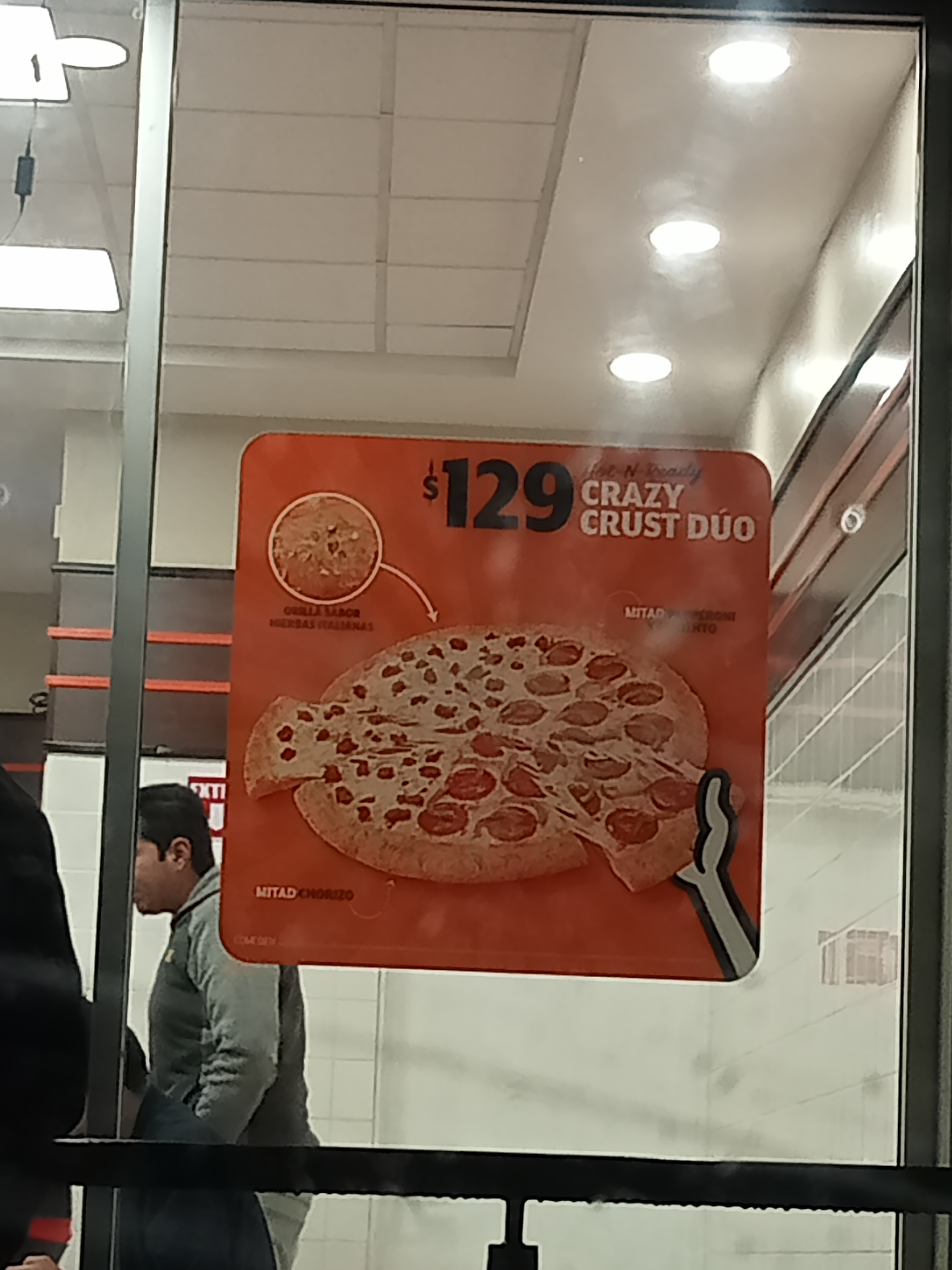 Little Caesars Maclovio image 7