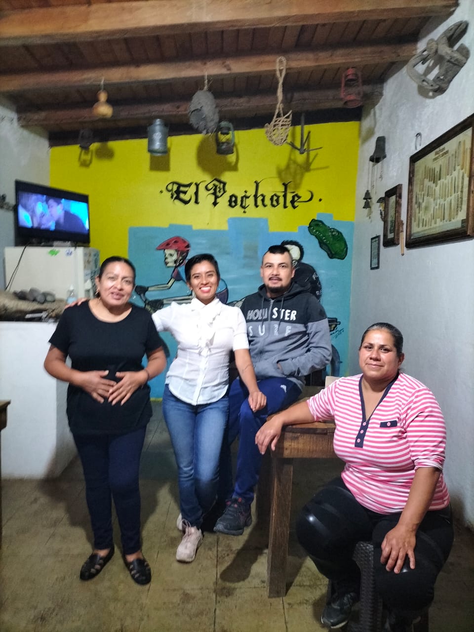 Tlayudas "El Pochote" image 6