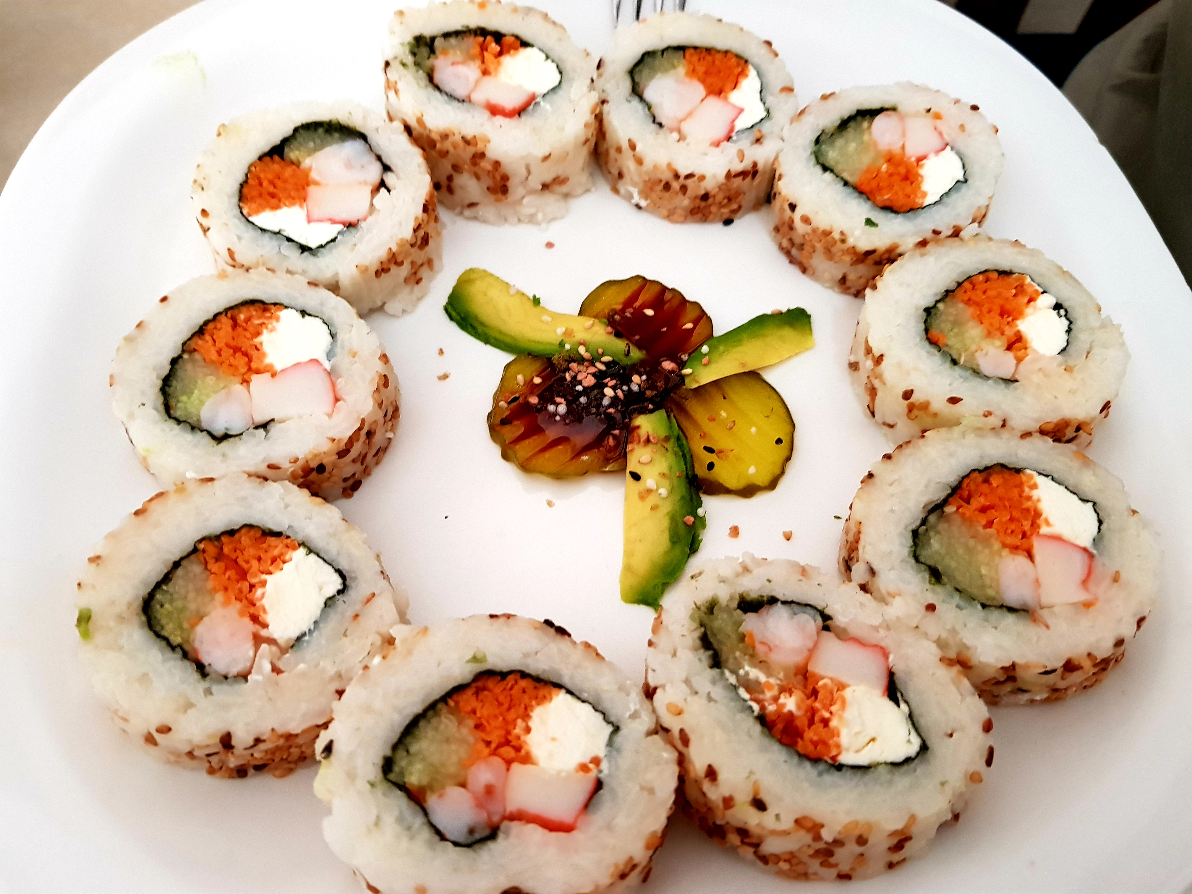 Sushi - N- Gon image 1
