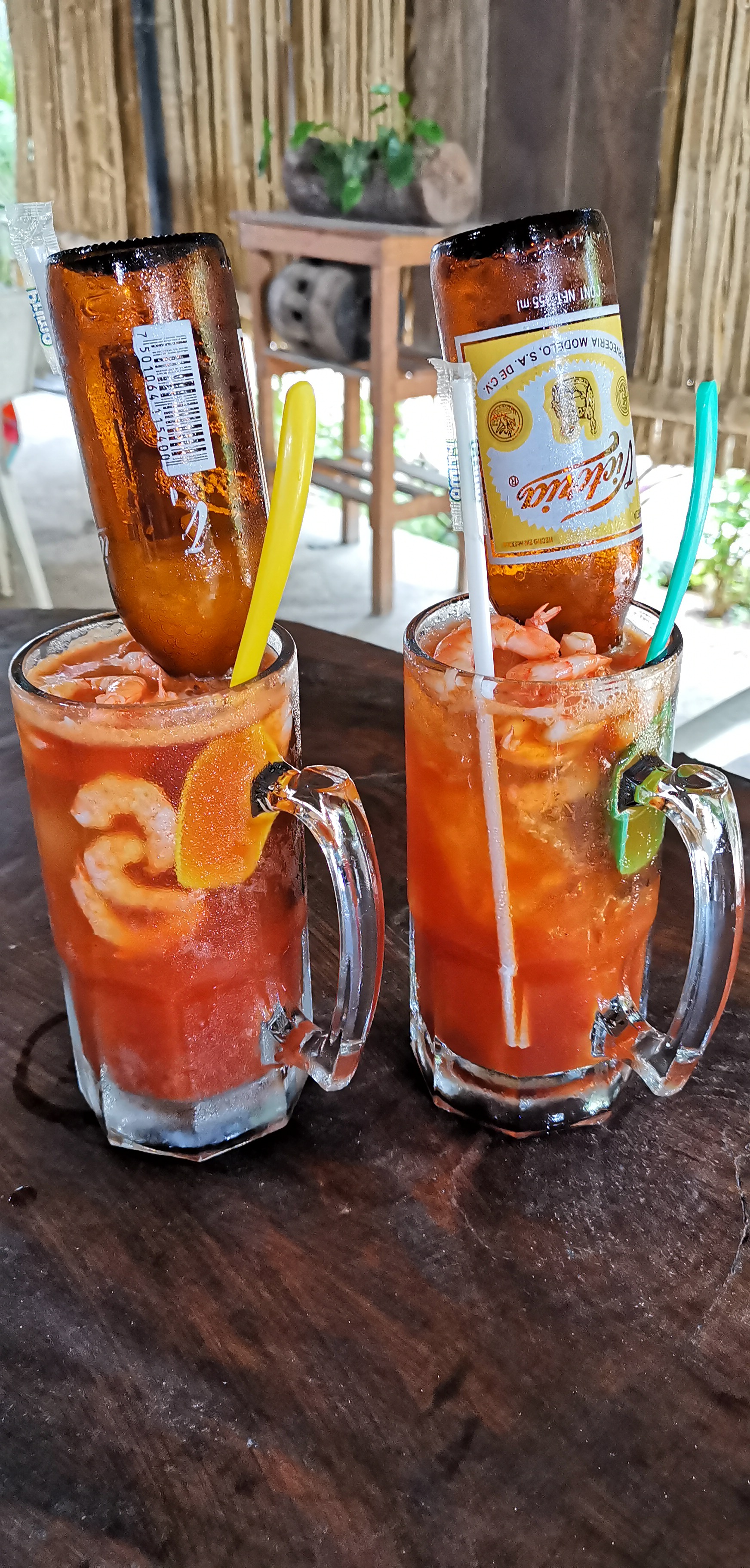 B I Z Z A R R O image 3