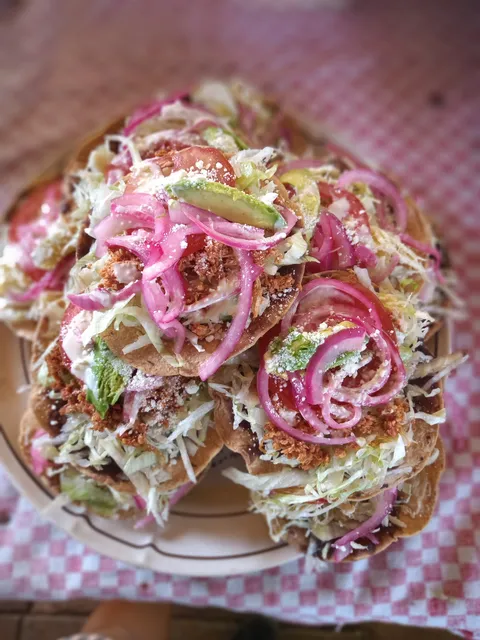 Antojitos doña Juanita image 4