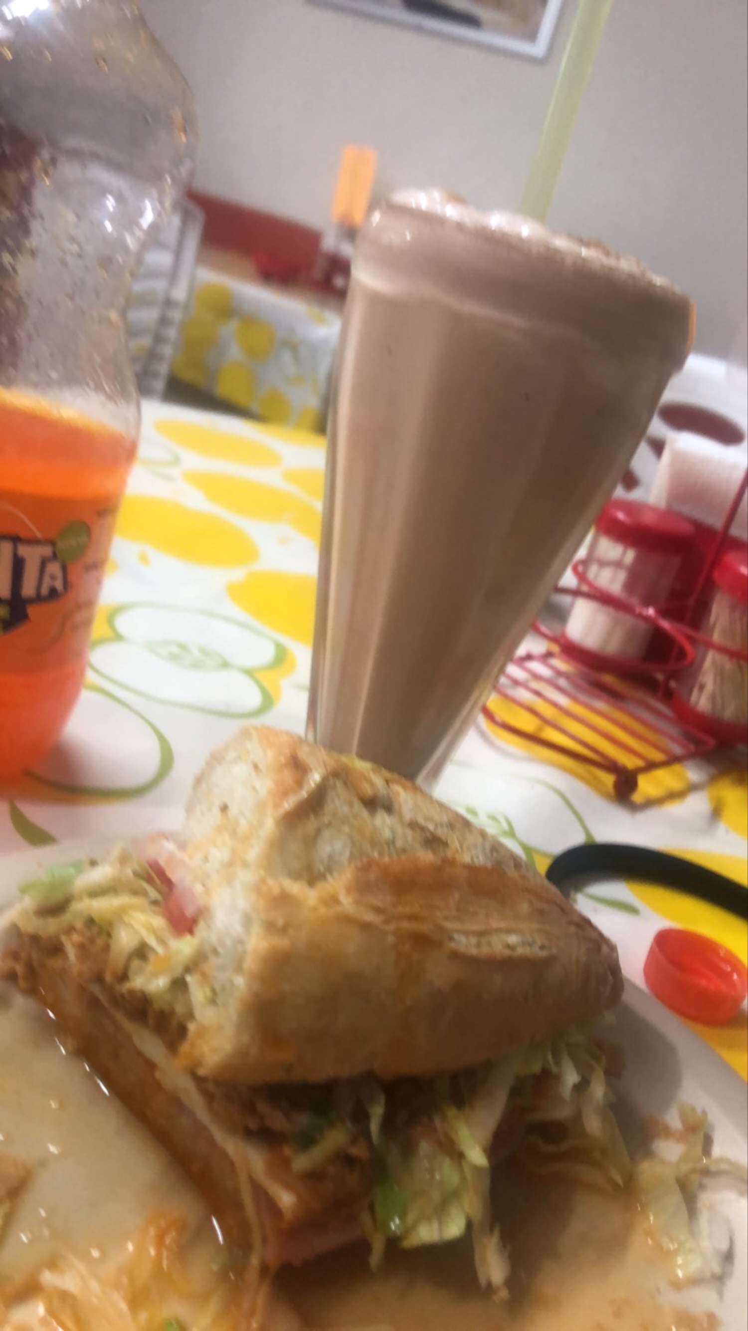 LONCHERIA FLORES image 4