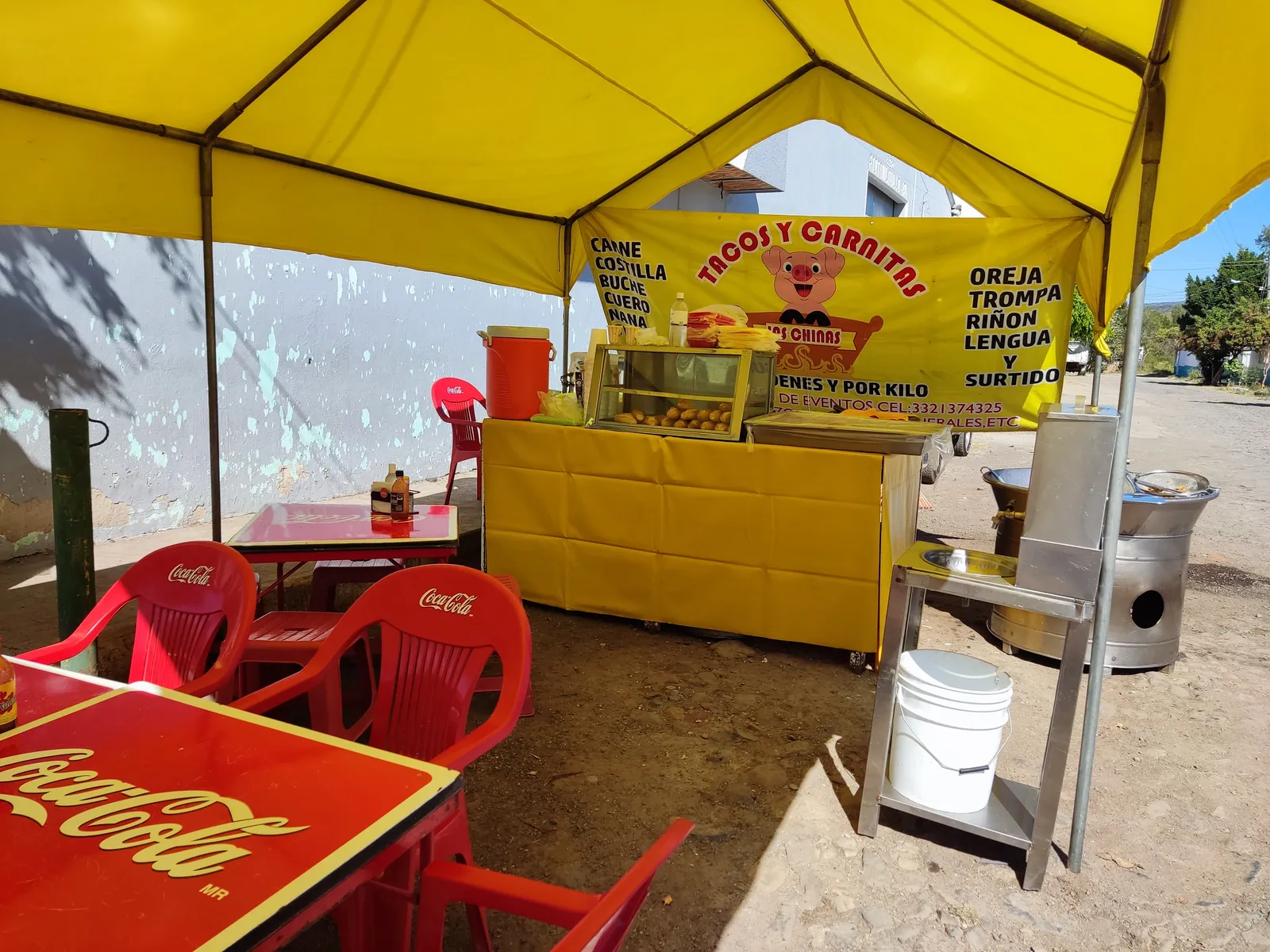 TACOS Y CARNITAS LAS CHINAS image 3