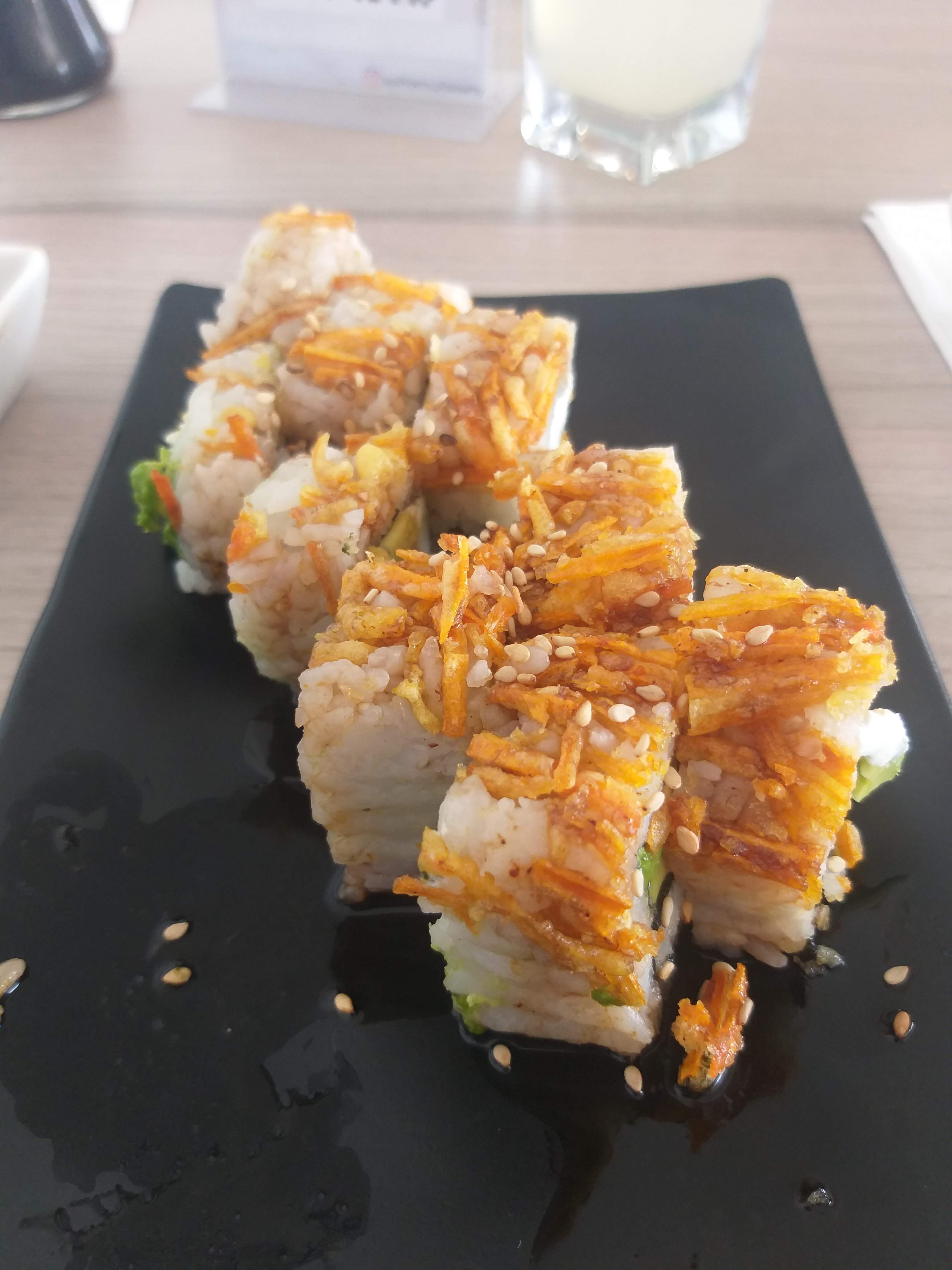 Sushi Yen's comida japonesa image 3