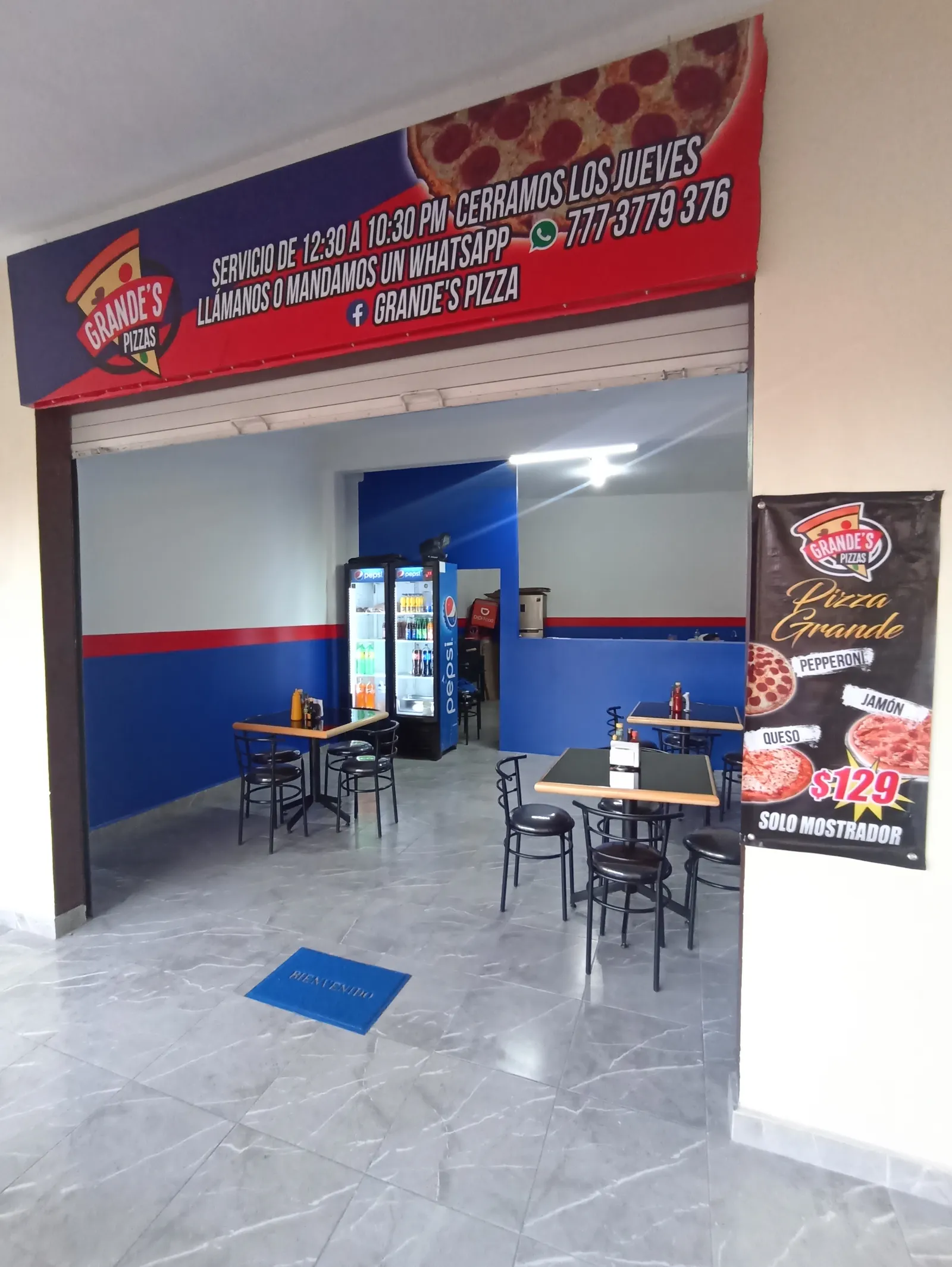 GRANDES PIZZA image 1