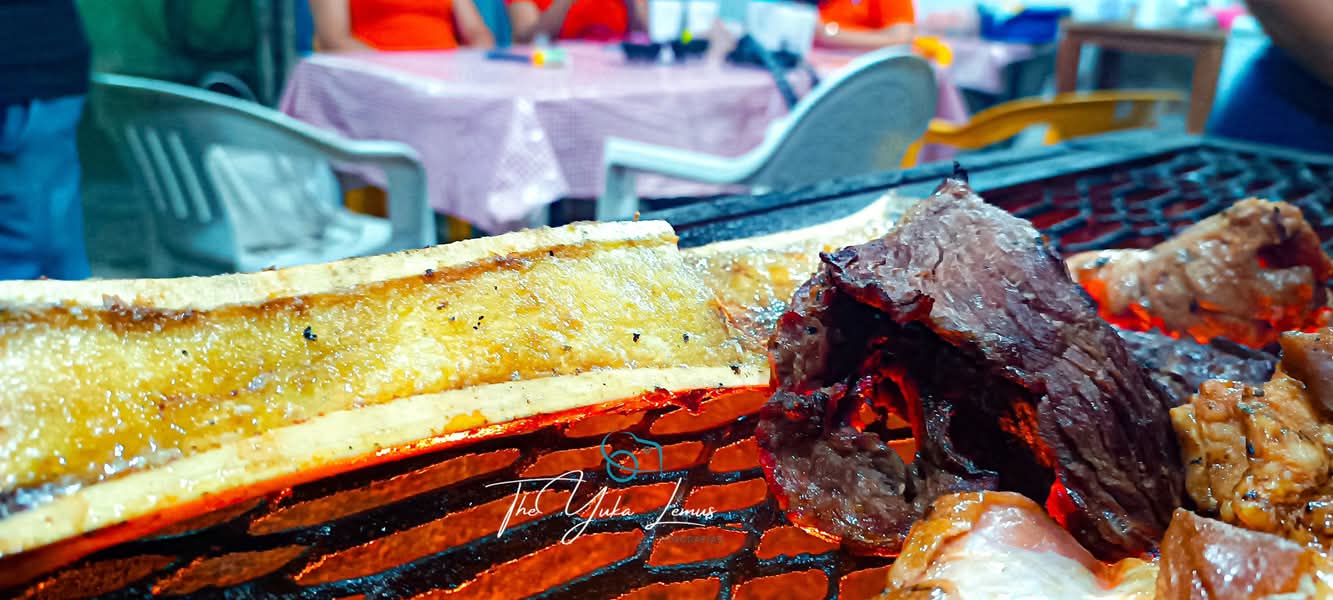 Todo Al Carbon image 2