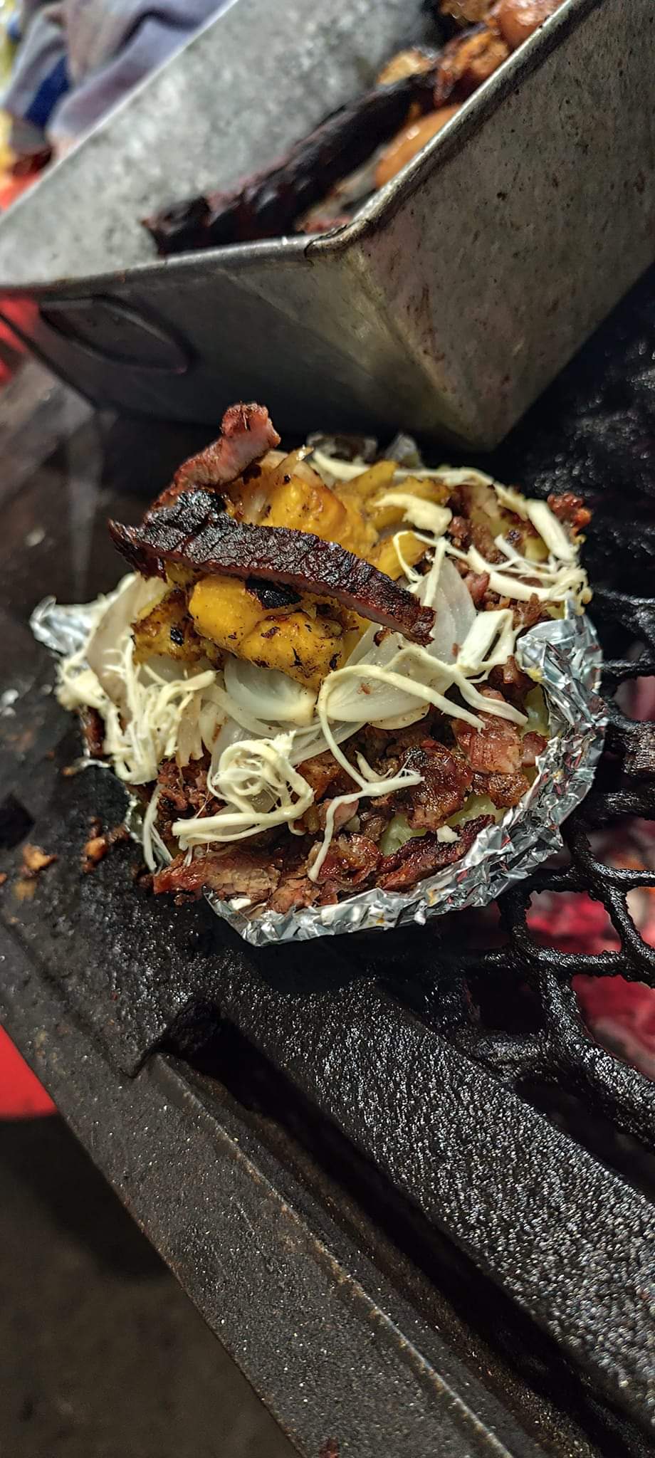 Todo Al Carbon image 5