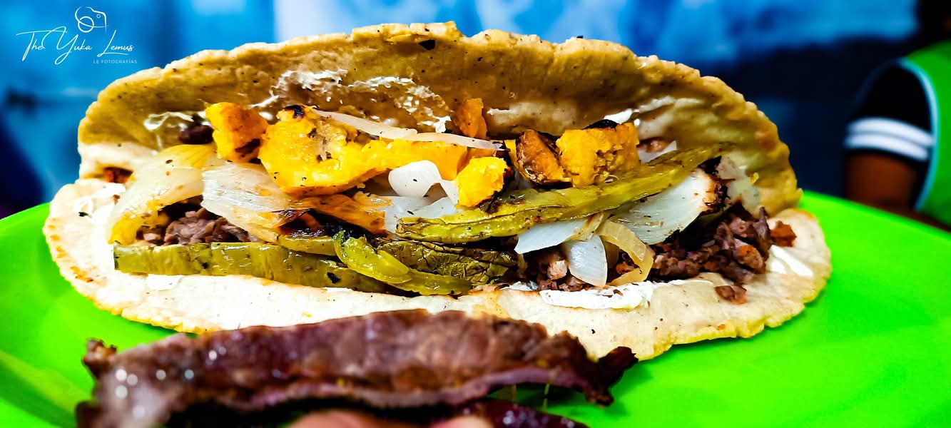 Todo Al Carbon image 9