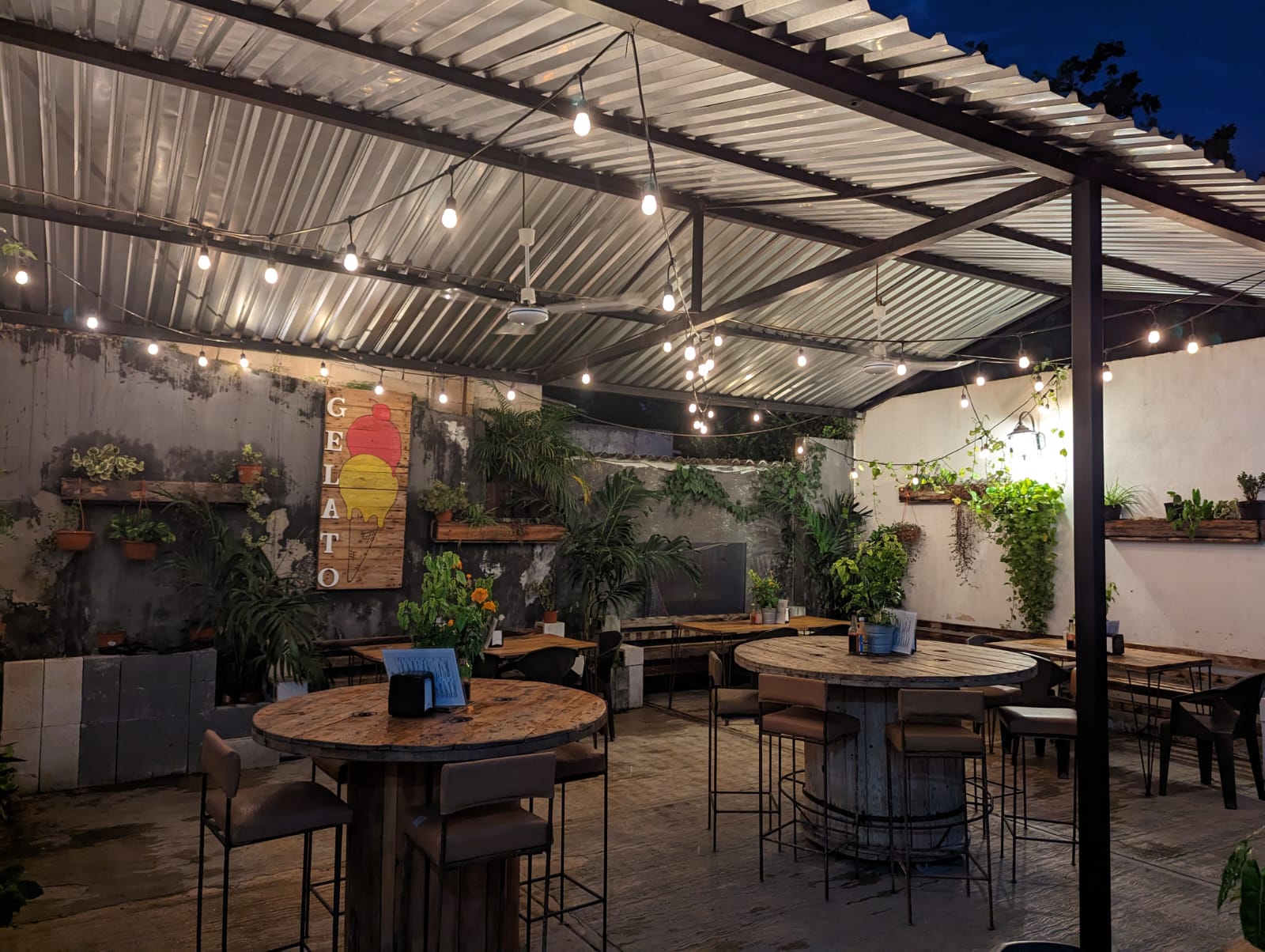 Mizzica Pizzería Italo - Mexicana image 1